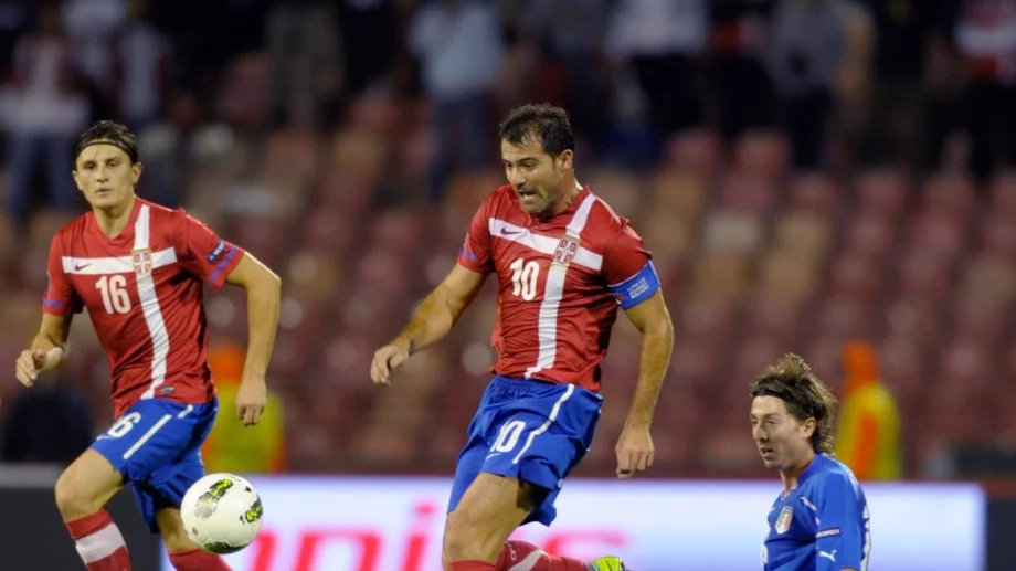 Емблематичен халф от миналото иска ас на ЦСКА в редиците си?