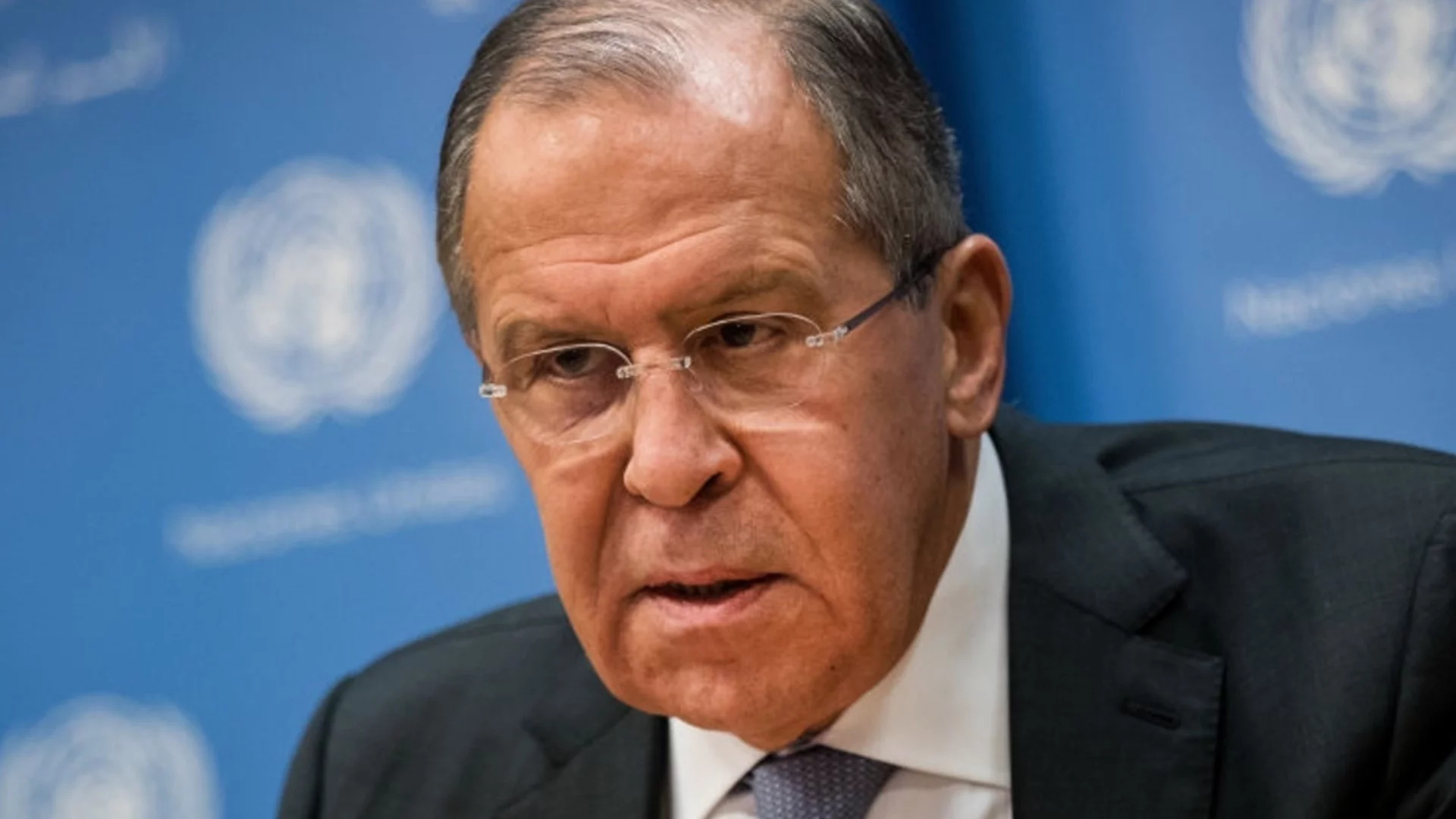 Лавров: Нас ни устройва само ако се смени властта в Киев