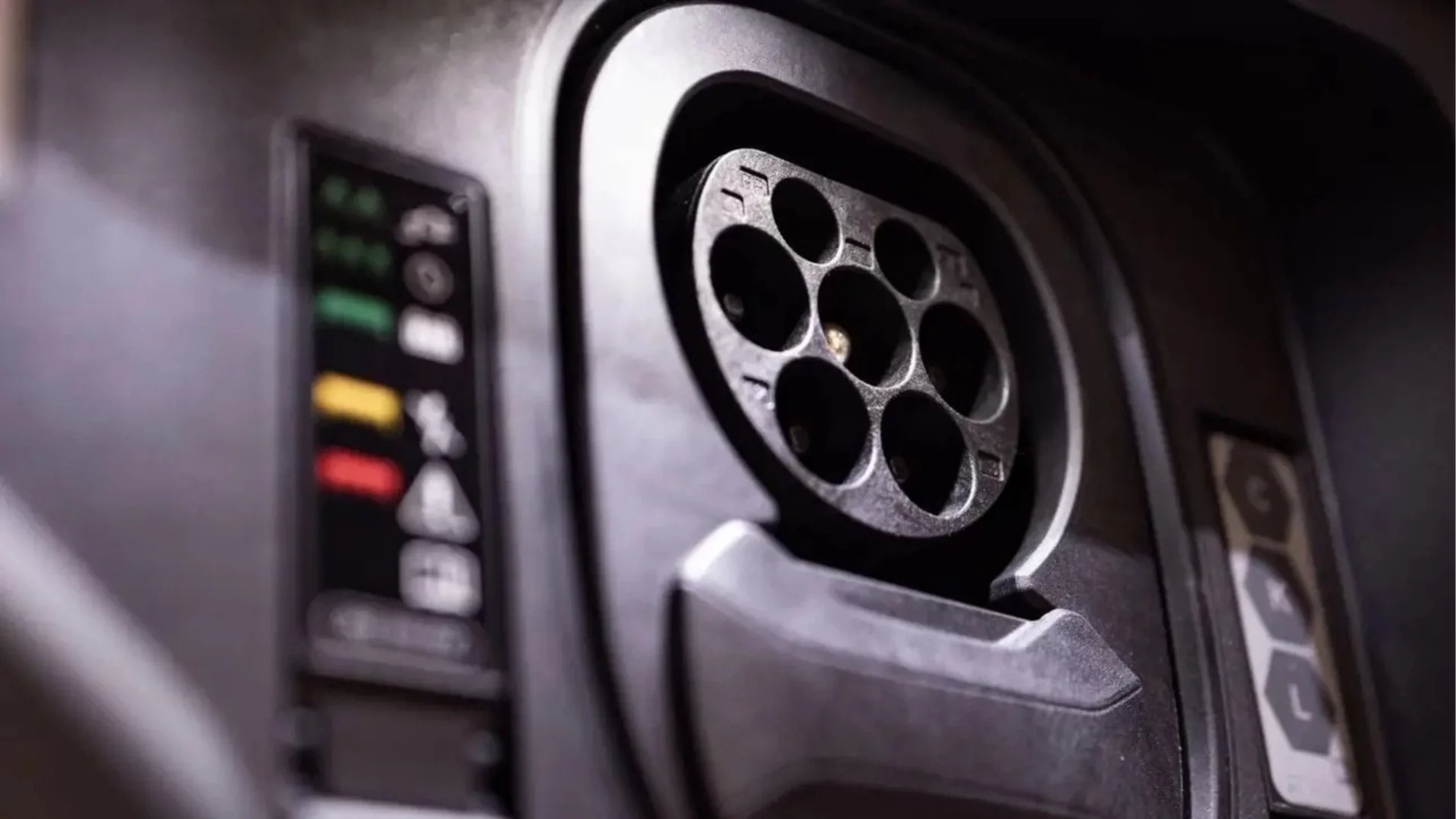 18 автомобилни компании промениха плановете си за електрическите коли