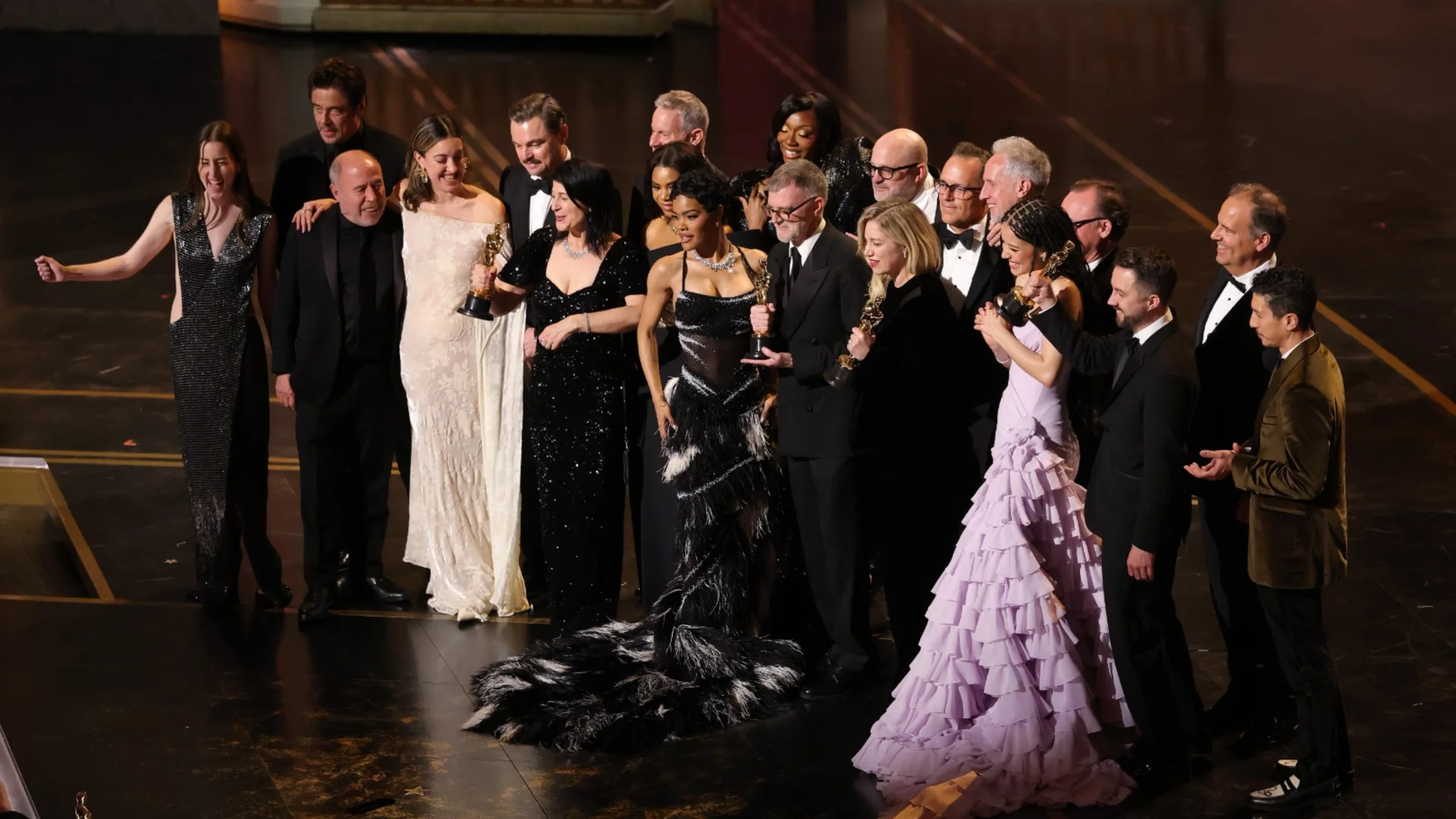 "Битка след битка" триумфира с шест награди "Оскар", включително за най-добър филм и режисьор (СНИМКИ+ВИДЕО)