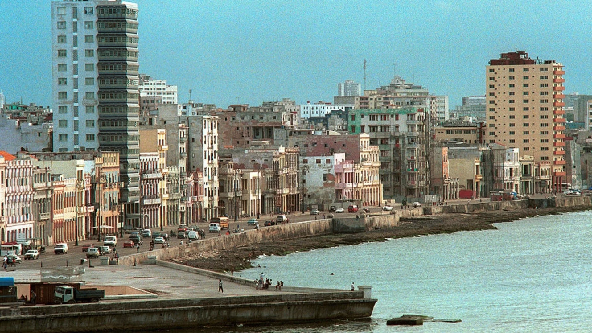 Куба на ръба: Хората недоволстват заради енергийна криза и липса на храна (ВИДЕА)