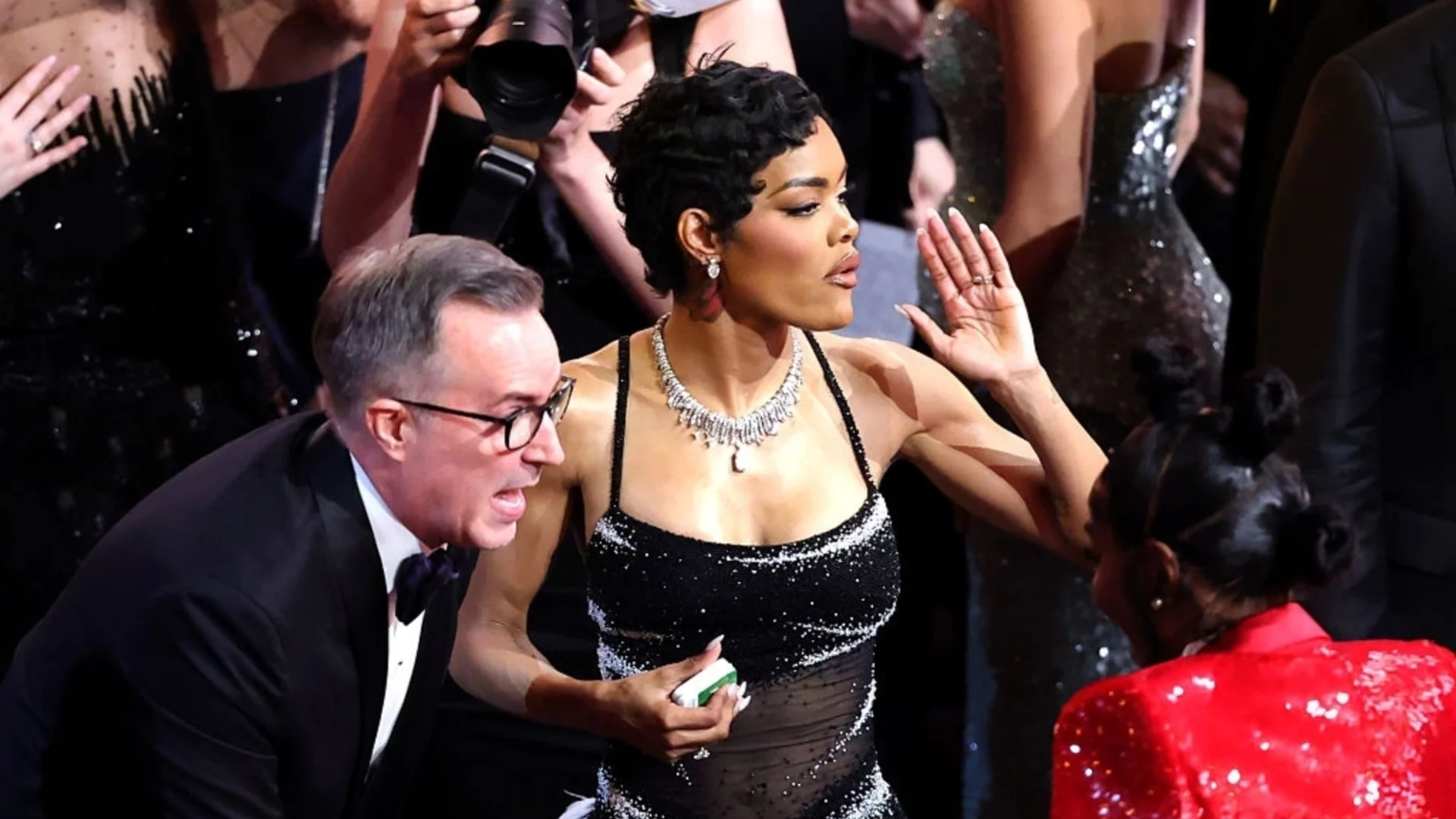 Скандал на Оскарите: Теяна Тейлър се развика заради грубо отношение (ВИДЕО)