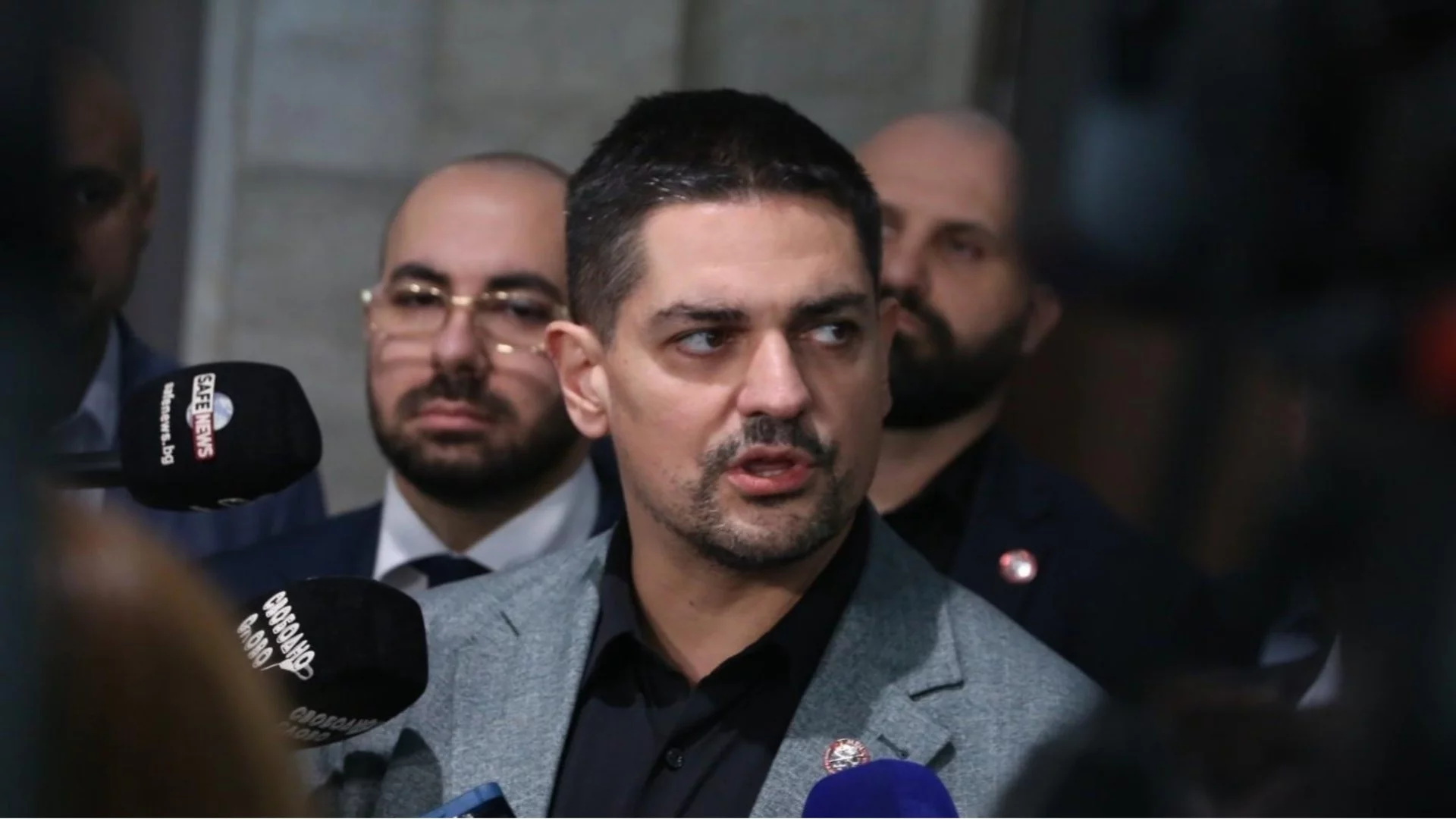 Радостин Василев: Спортистите в листите ме шокират