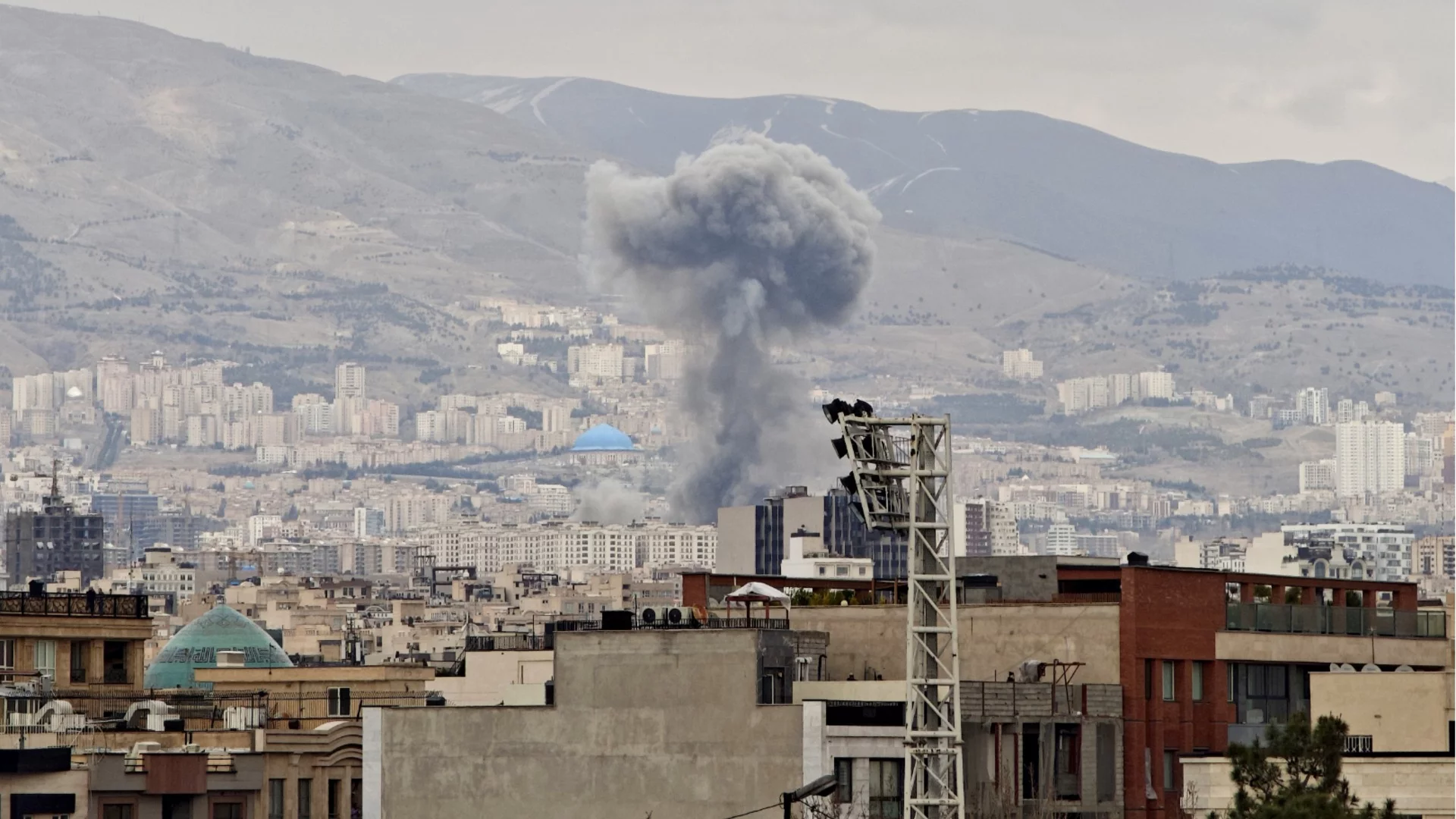 OAE отваря въздушното си пространство след кратка блокада