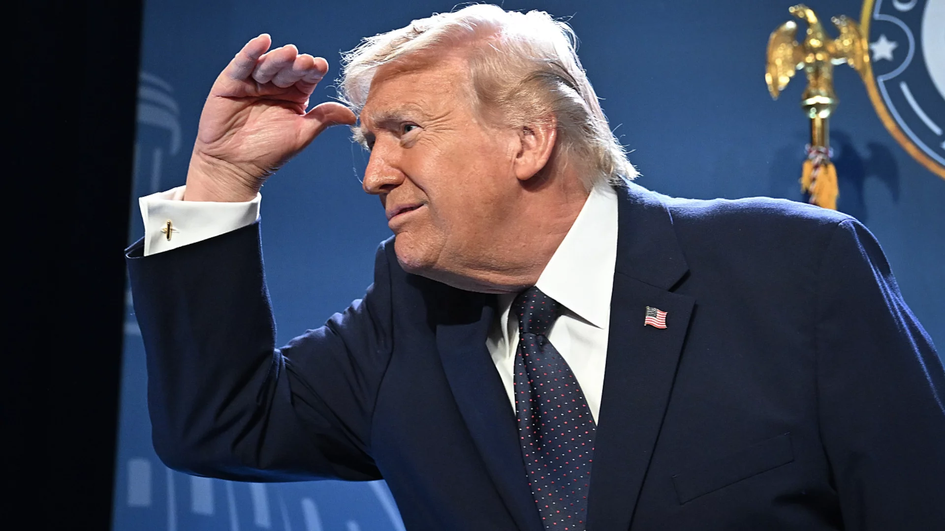 Тръмп за Иран: Не беше по план да бомбардират Близкия изток. Смешка след смешка за Ормузкия проток (ВИДЕО)