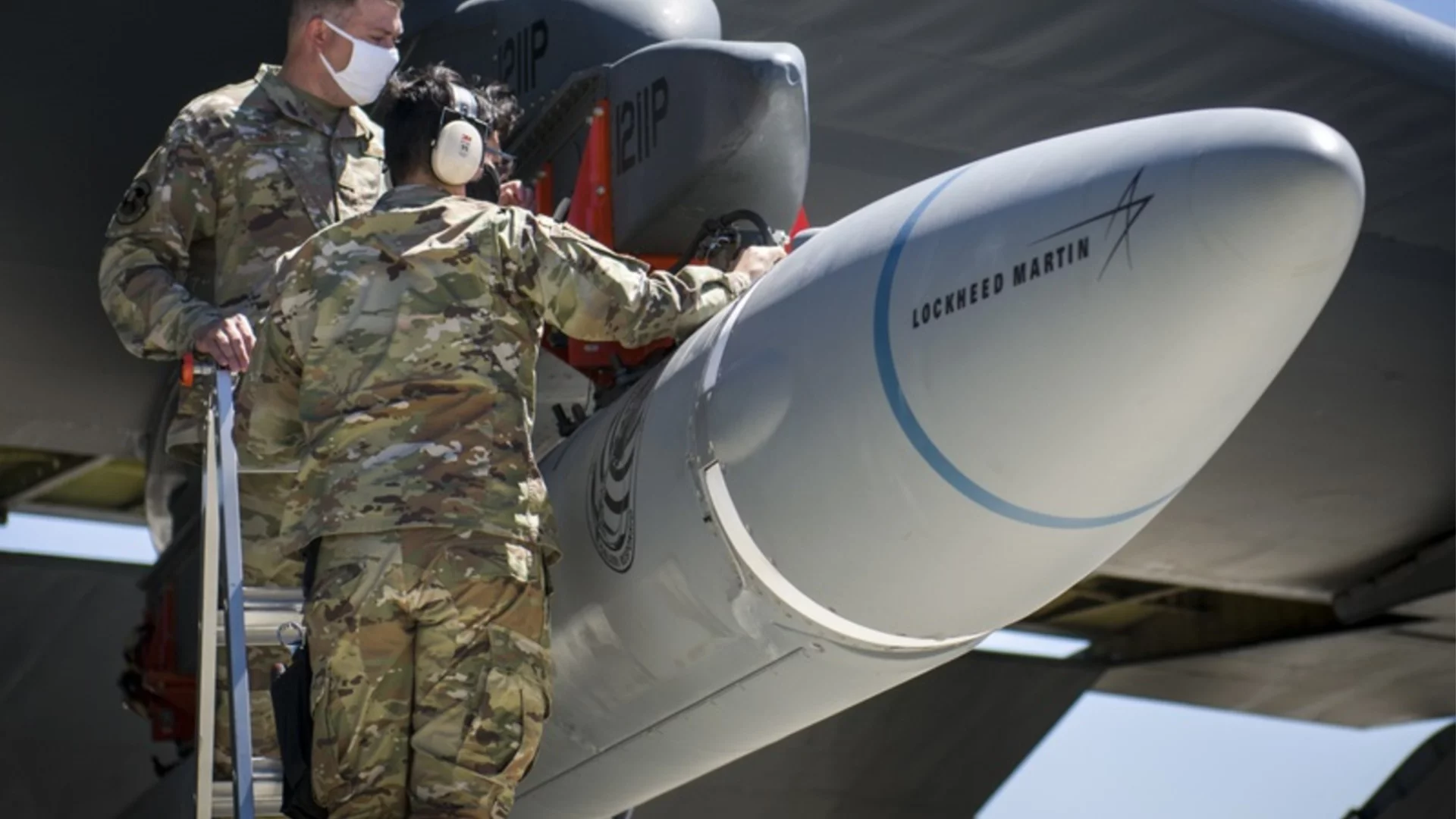 Сърбия може да удари Хърватия с китайските ракети без да напуска въздушното си пространство