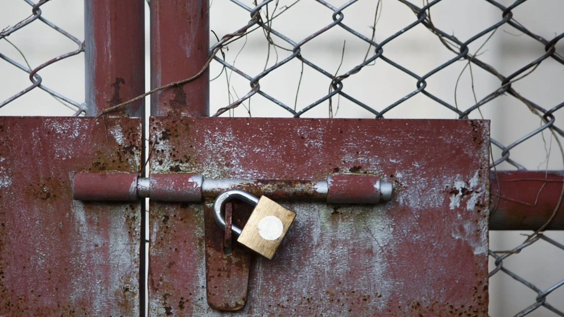 Приоритети: Русия ще строи супер-затвори (СНИМКА)