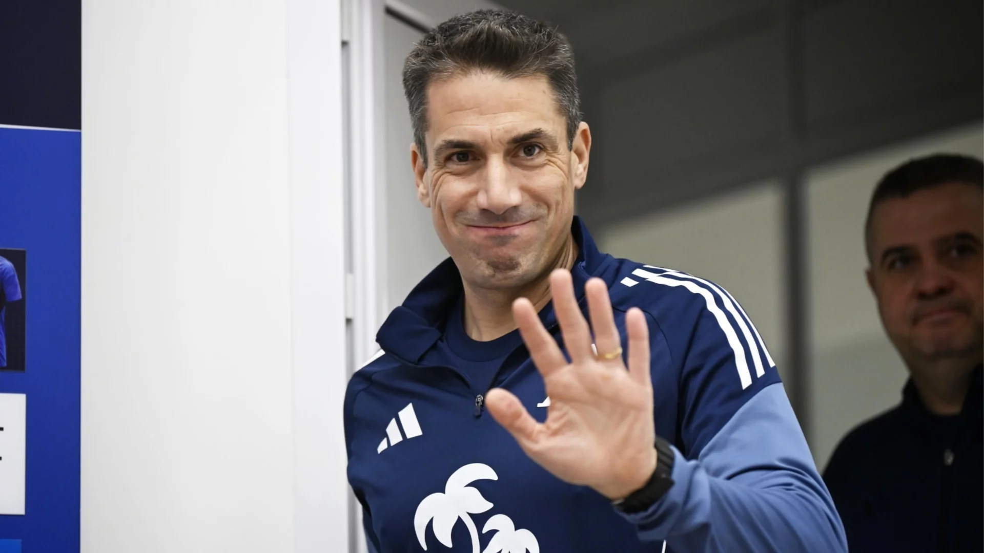 15 години по-късно: Хулио Веласкес донесе на Левски нещо забравено