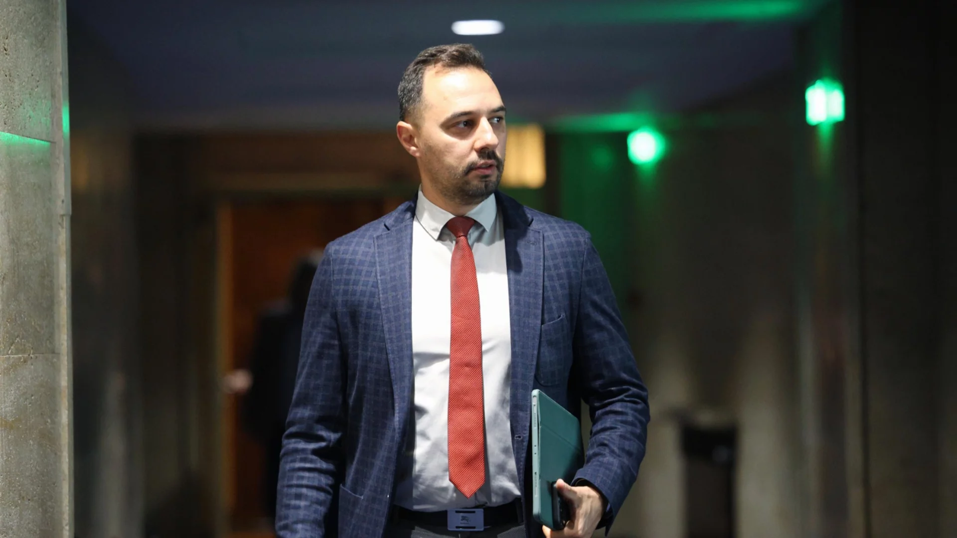 Преувеличено е счупването на ПП-ДБ: Богдан Богданов обяви с какъв отбор излизат на предсрочните избори