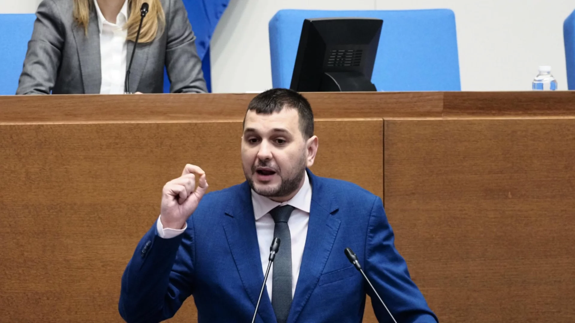 Вижте листата на "Продължаваме промяната - Демократична България" за парламентарните избори на 19 април в 17 МИР - Пловдив-област