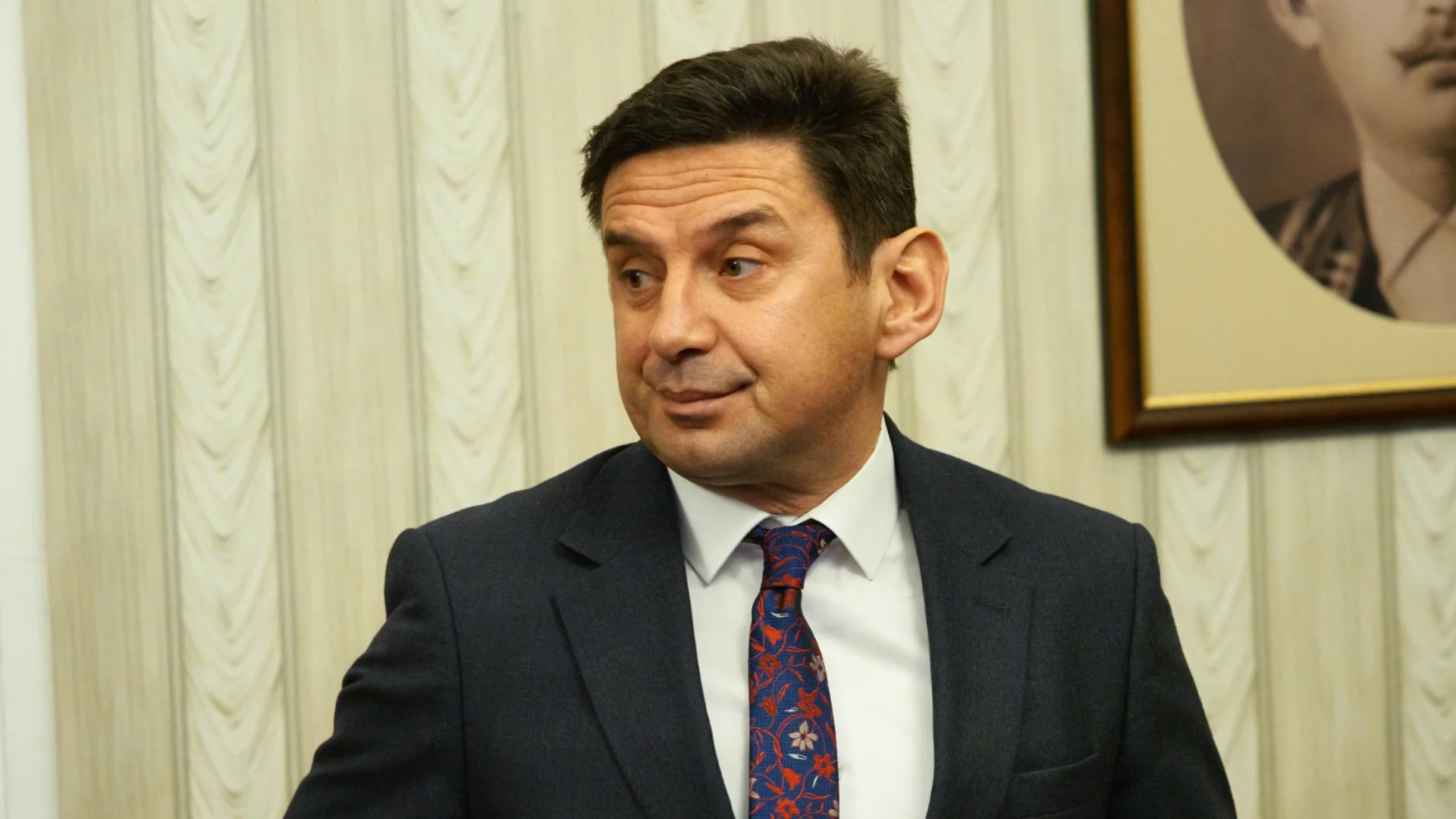 Вижте листата на "ДПС - Ново начало" за парламентарните избори на 19 април в 18 МИР - Разград