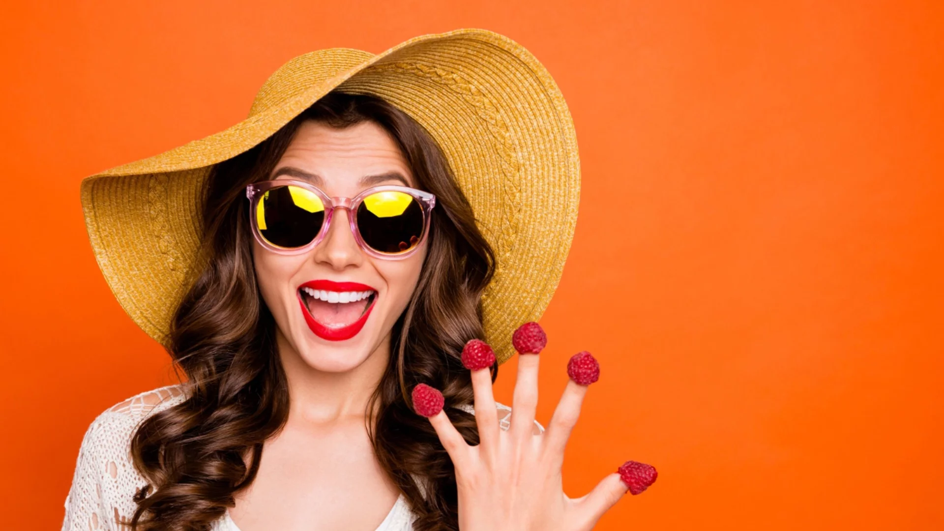 Кой има имен ден днес, 20 март 2026 г. Честито! 