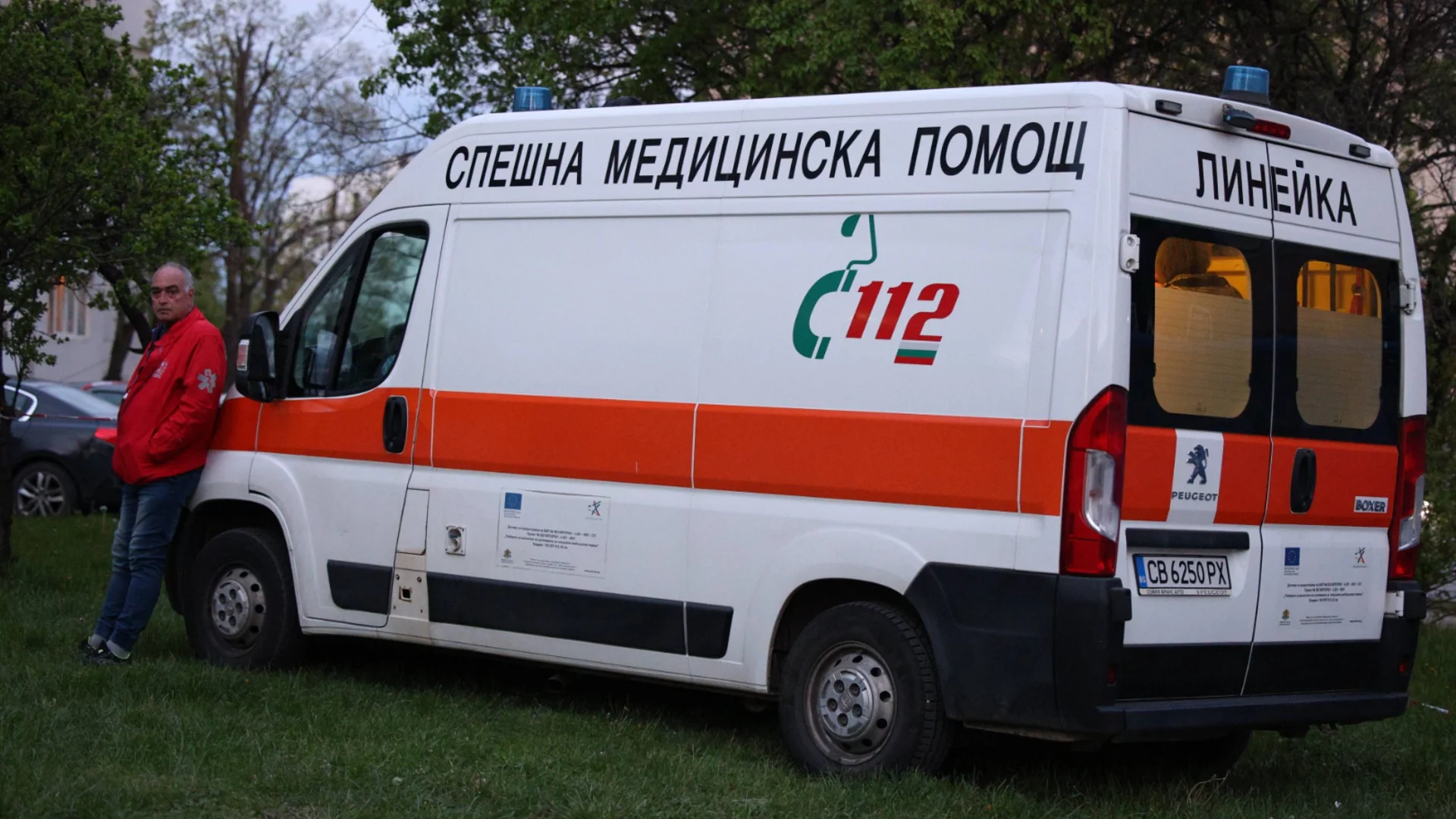 Малко дете падна от скала, в тежко състояние е