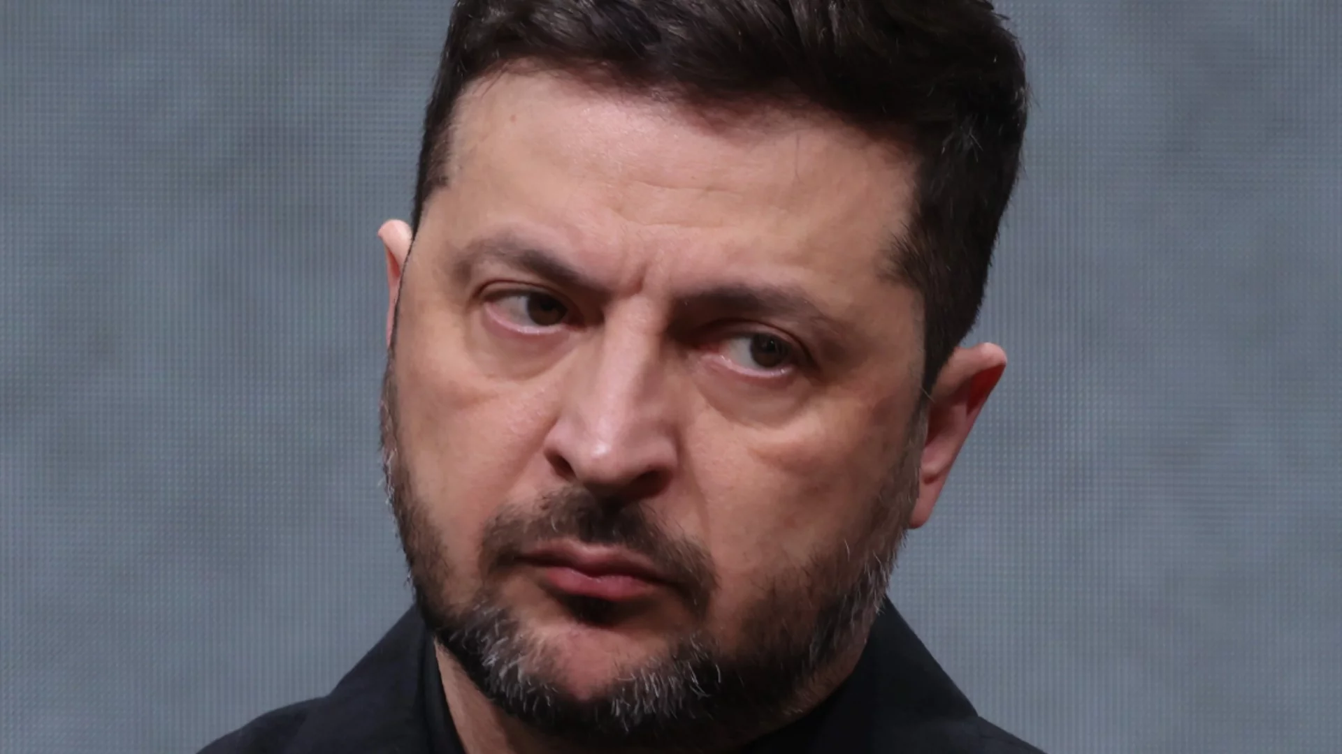 Зеленски заплаши Русия: След Telegram, ще се доберем и до Max