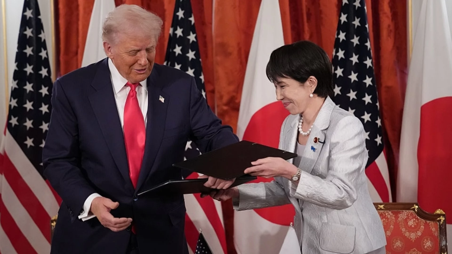 Изцепка на Тръмп изуми света на среща с японския премиер: Защо не ви казахме за Иран? Вие защо не ни казахте за Пърл Харбър? (ВИДЕО)