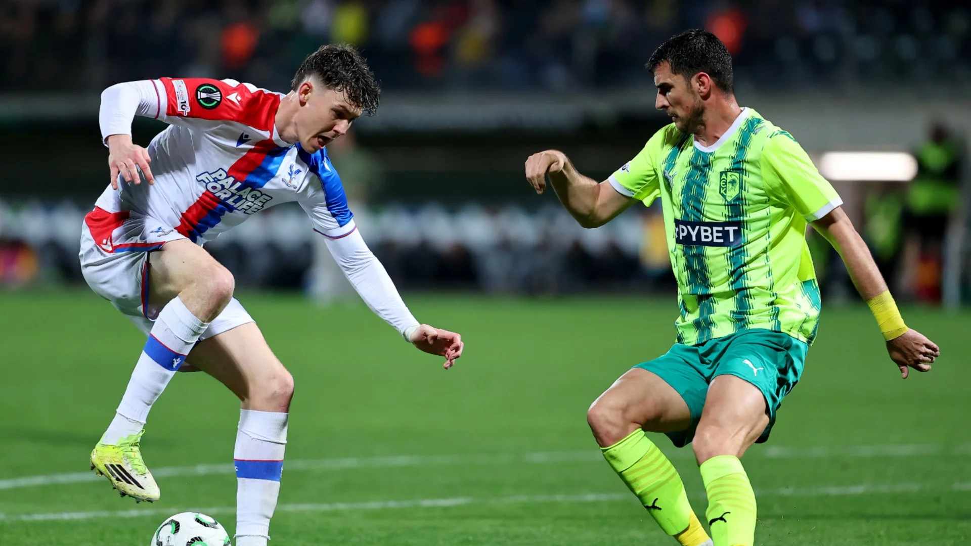 Резултати от Лига на конференциите: Палас мина през продължения, Фиорентина с късна победа, а Майнц не сгреши