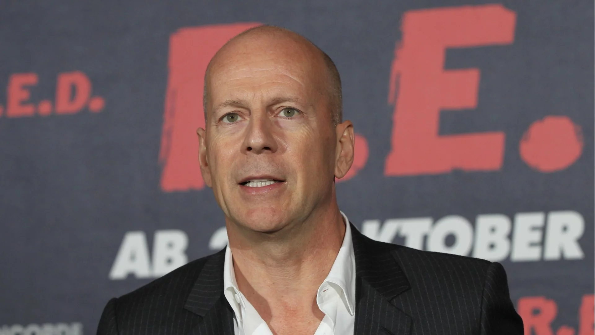 Брус Уилис на 71: Деми Мур го поздрави с нови трогателни СНИМКИ