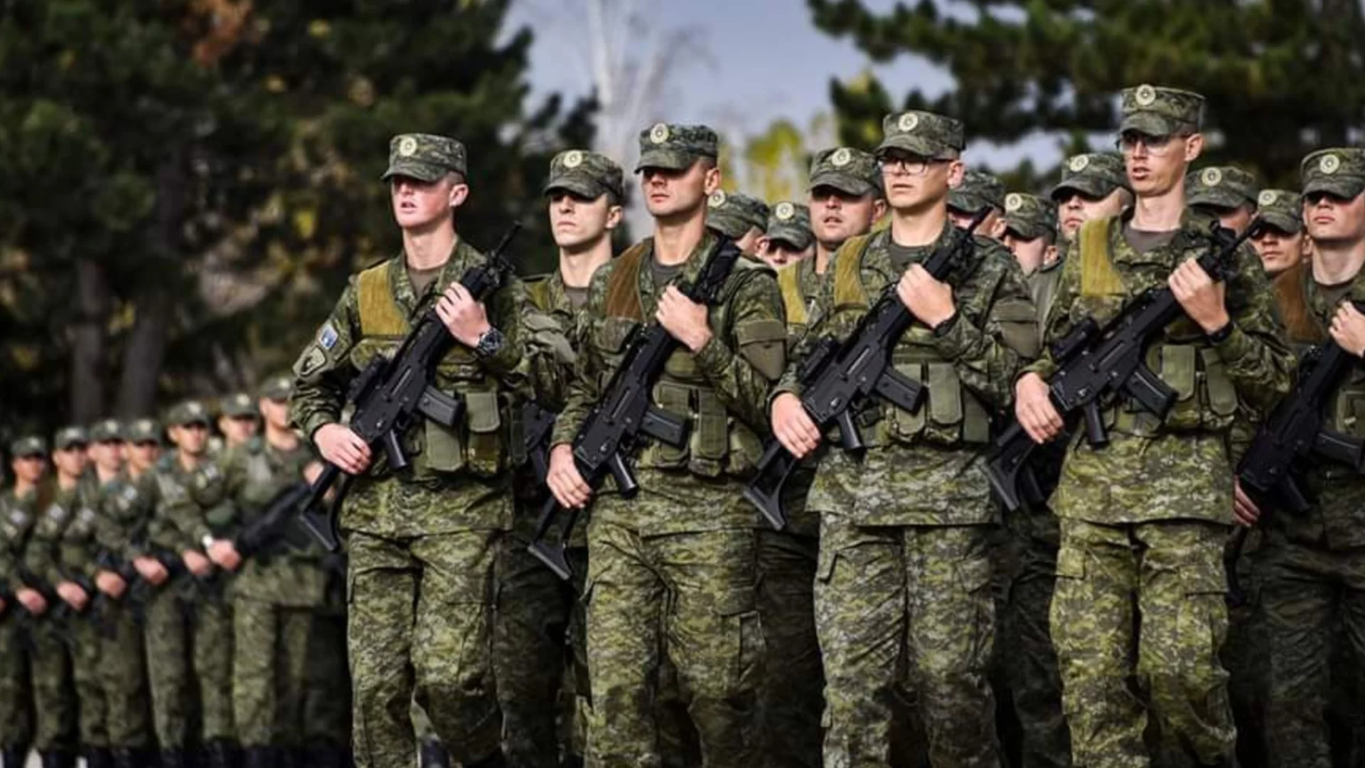 Косово: Сръбските военни учения близо до границата са заплаха