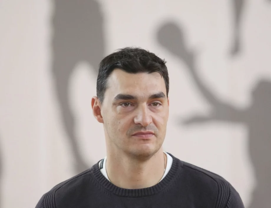 Часът по физическо като минимална основа за политическа критика: Препоръките на Владо Николов