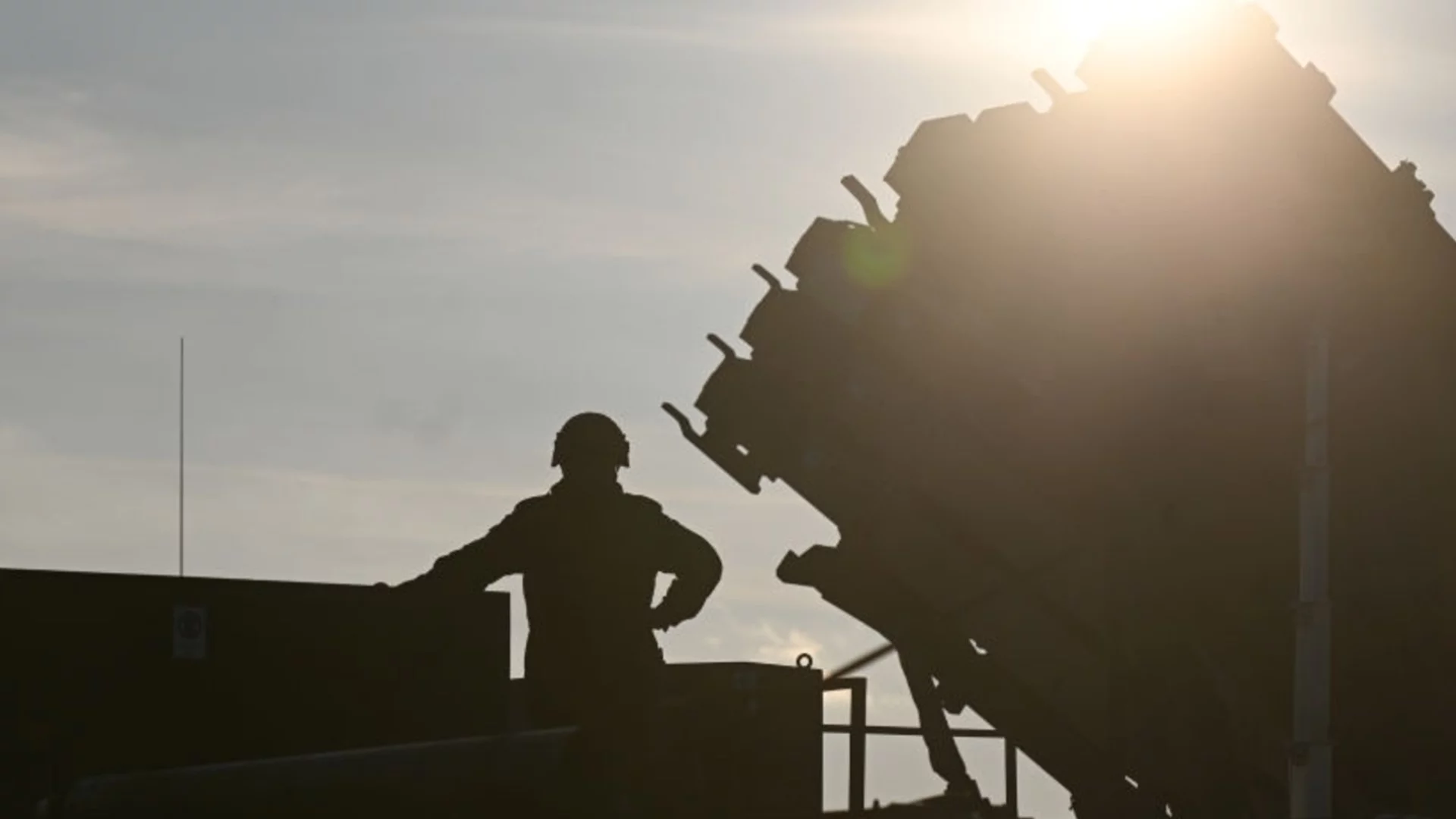 "Строго отбранително": Гръцки щит над саудитските рафинерии