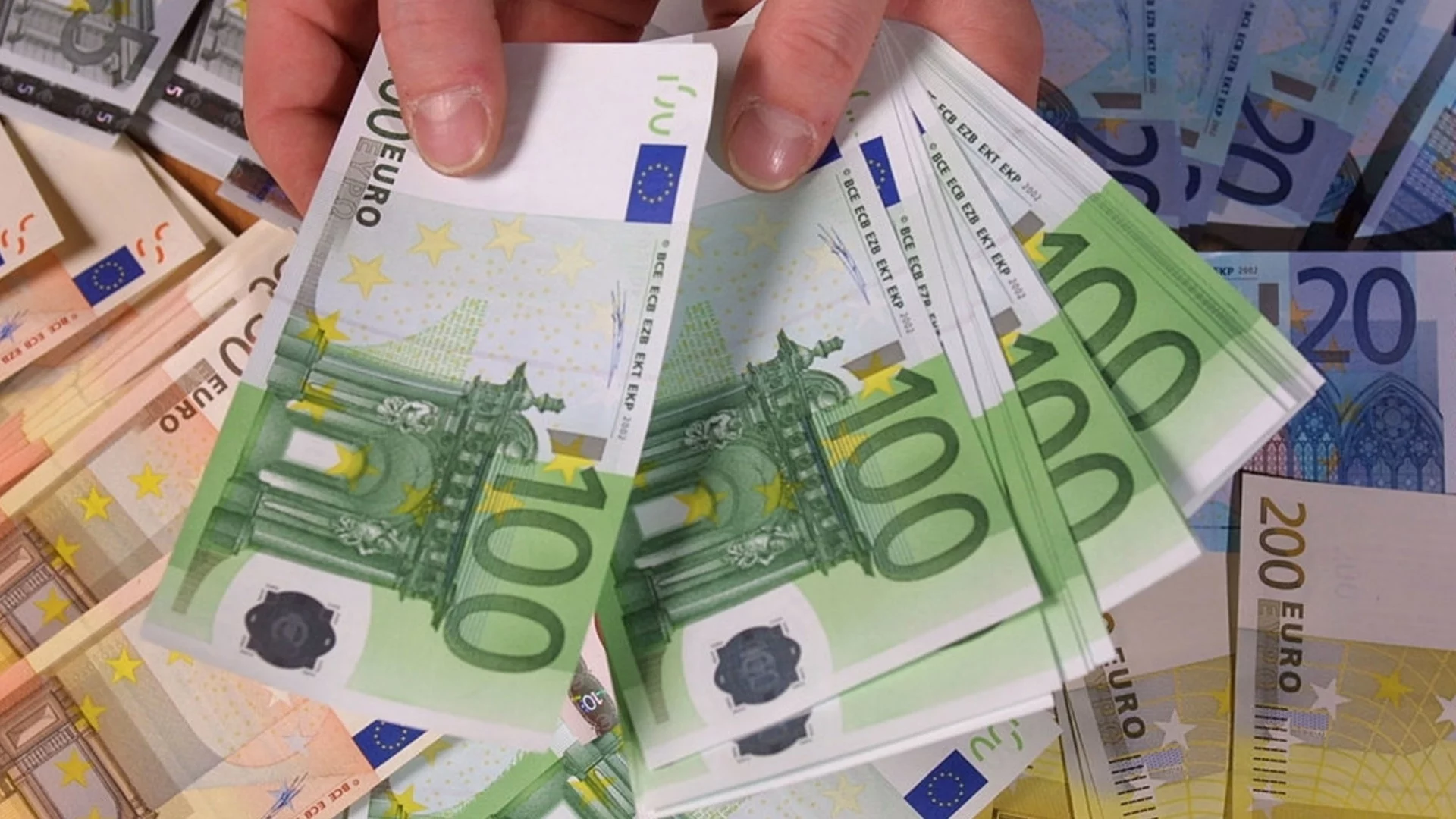 23-29 март: Не по вода, а по евра ще тръгне новата седмица за 3 зодии