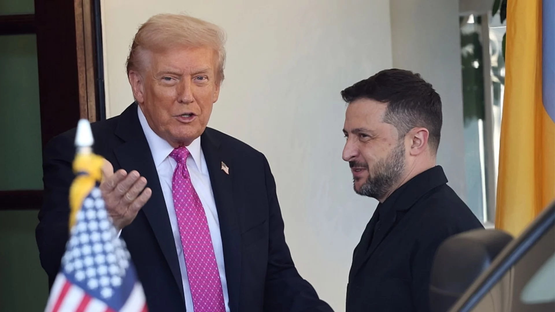 "По-труден от Путин": Тръмп отново атакува Зеленски