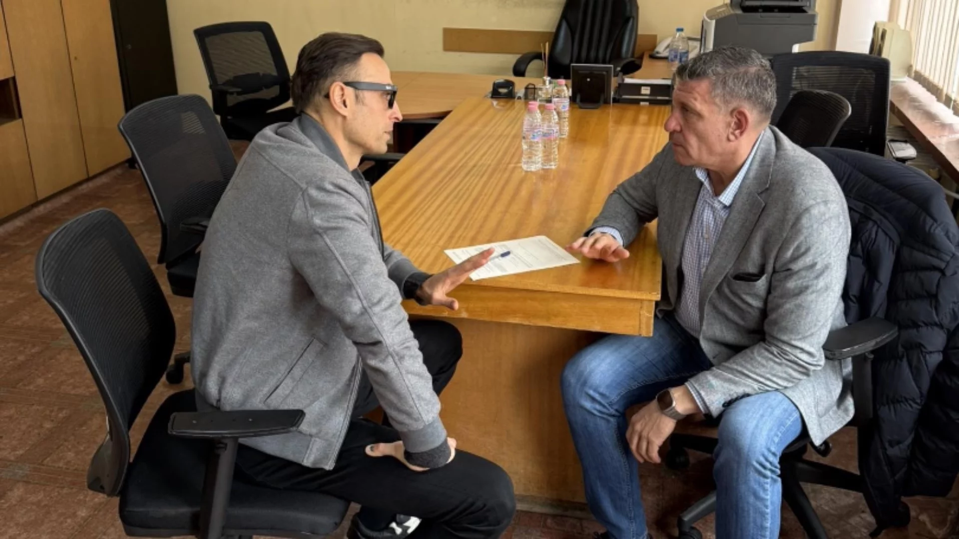 МВР глоби Димитър Бербатов за пистолета (ВИДЕО)