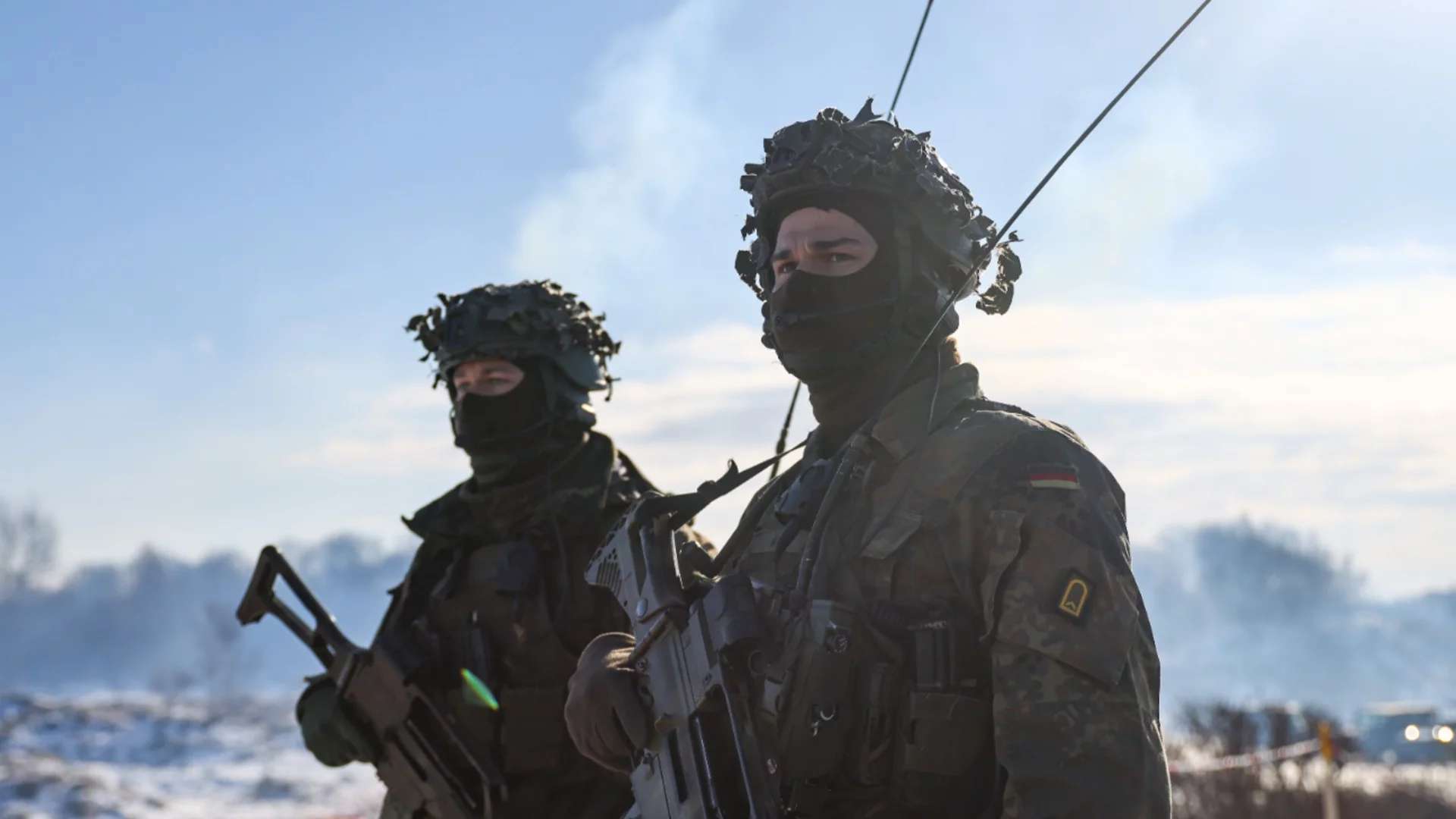 За първи път от началото на войната: Военното командване на НАТО пристигна в Украйна (СНИМКИ)