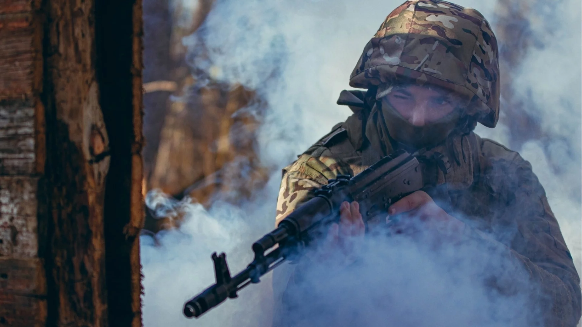 Руската армия започна офанзивата срещу "крепостния пояс" на Украйна. "Миротворецът" Орбан давал пълен достъп на Путин до ЕС (ОБЗОР - ВИДЕО)