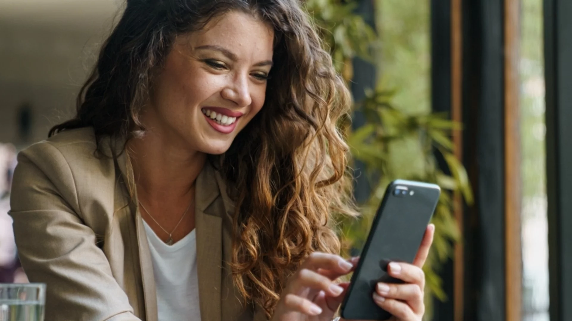 Всички проблеми ще останат зад гърба им: Зодиите, които най-после ще си отдъхнат след 23 март