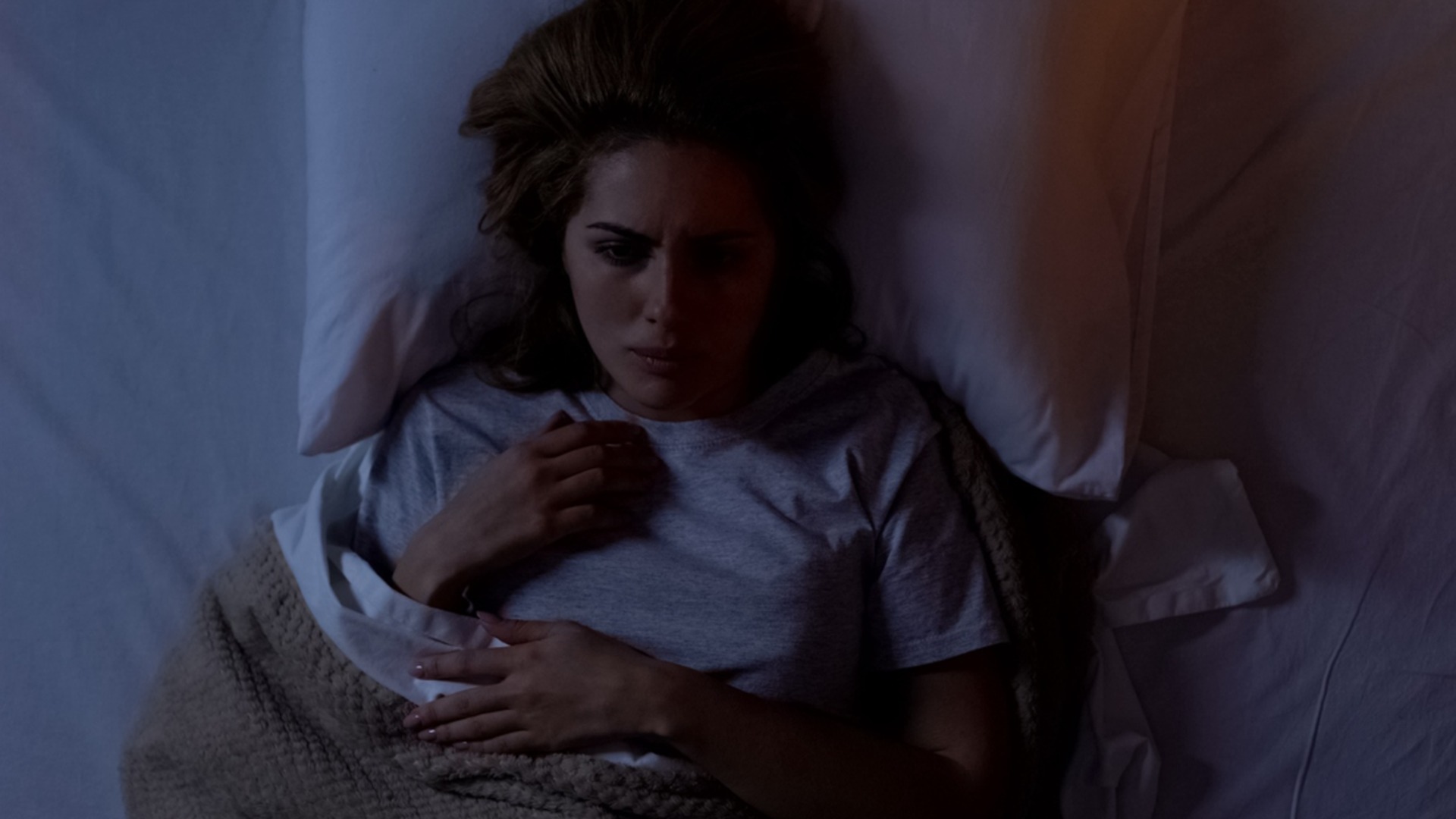 Психолози: Защо хората се събуждат в 3 през нощта