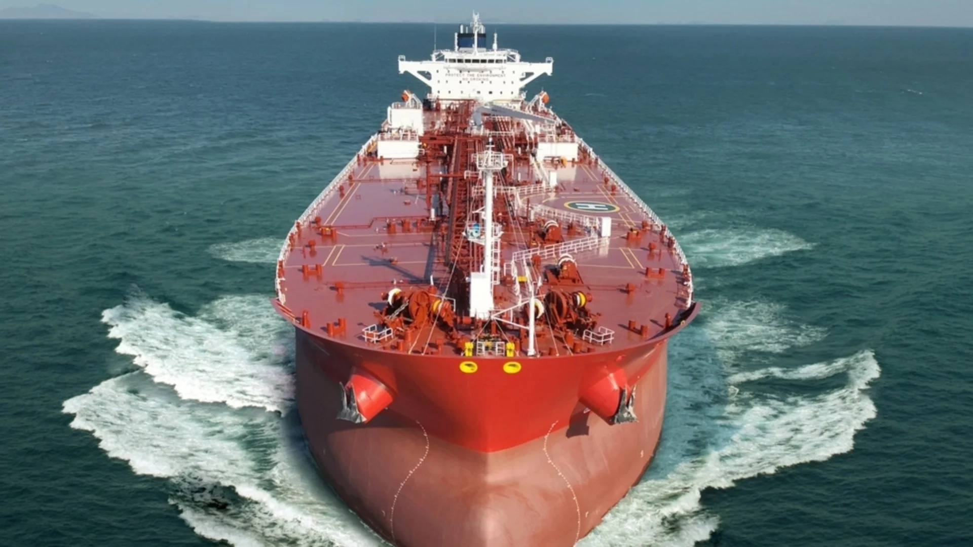 След заплаха на Тръмп: Нова промяна в цената на петрола