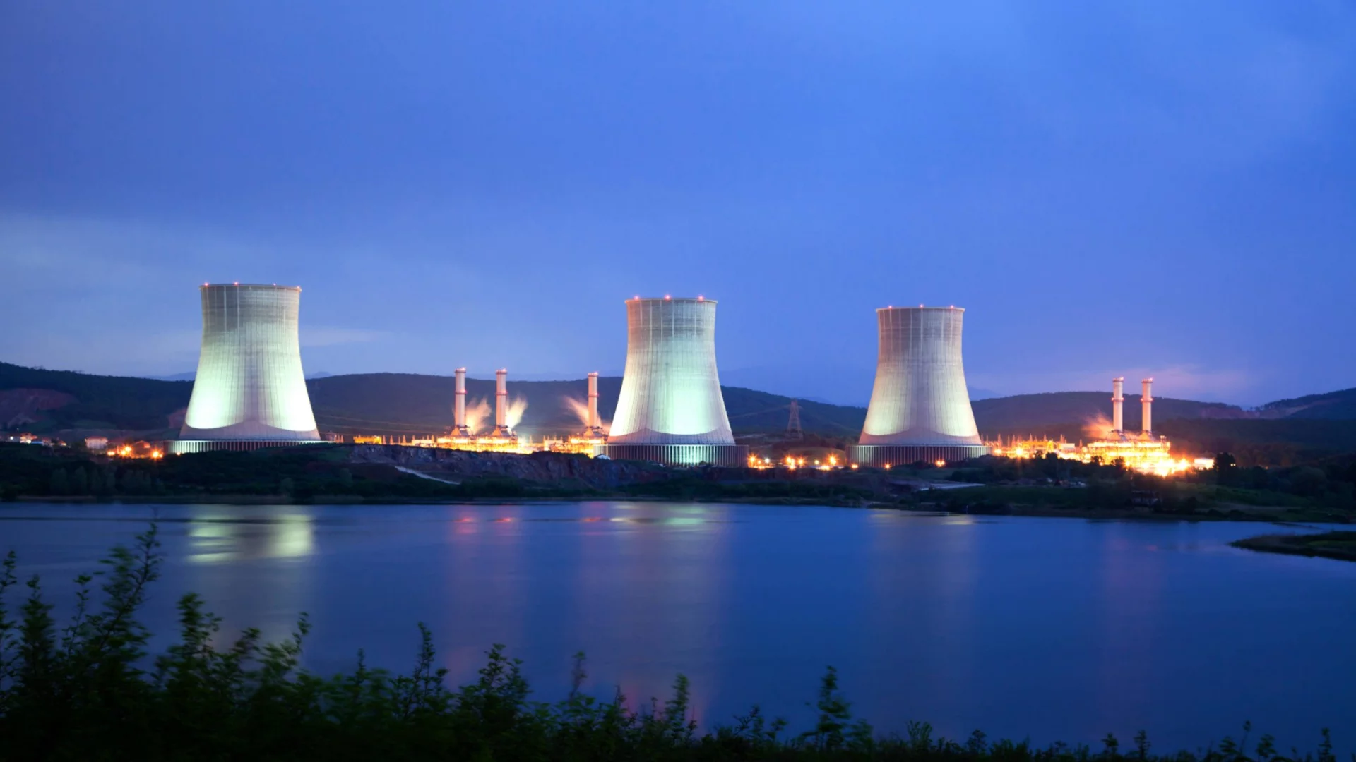 Експерт: Брюкселските чиновници най-накрая осъзнаха, че отказът от ядрената енергия е стратегическа грешка