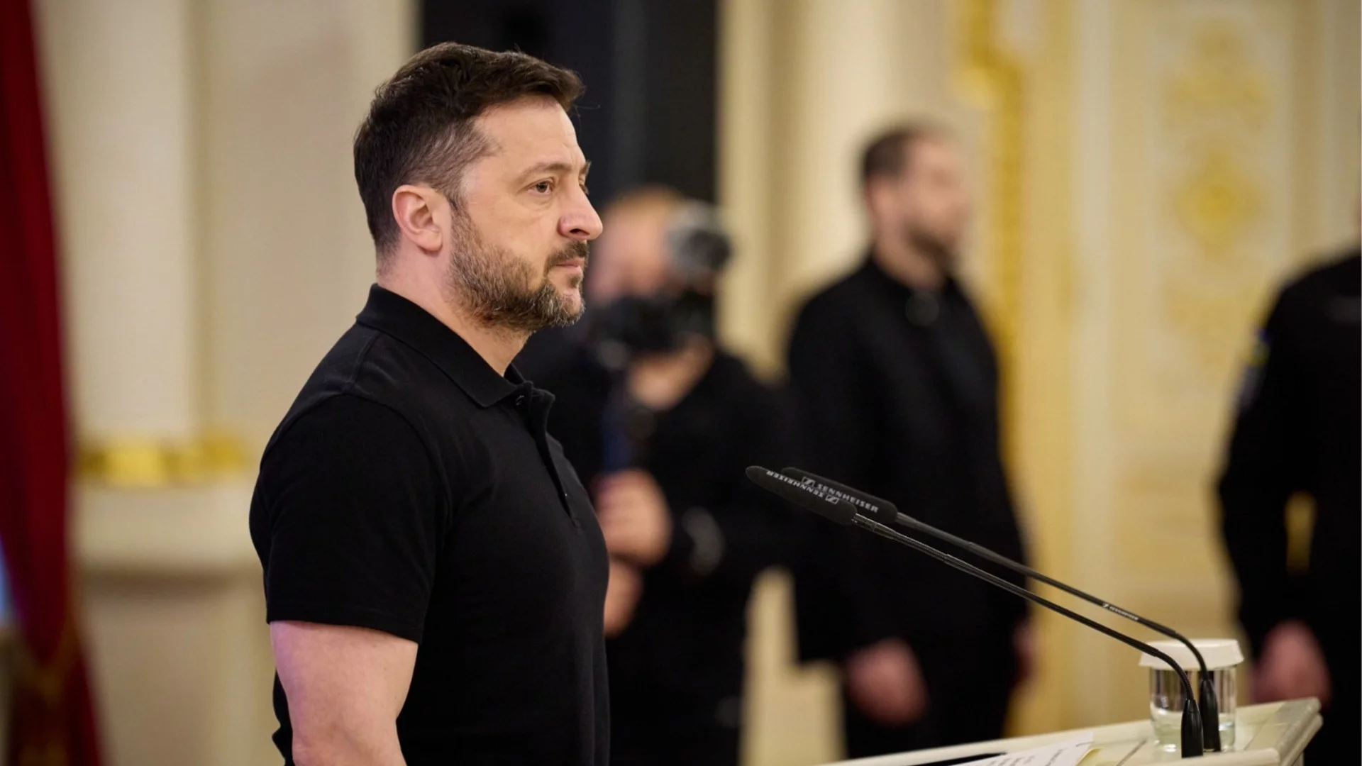 "Русия се готви за нови войни": Зеленски с натиск, Кремъл го атакува с "рециклирано" условие (ВИДЕО)