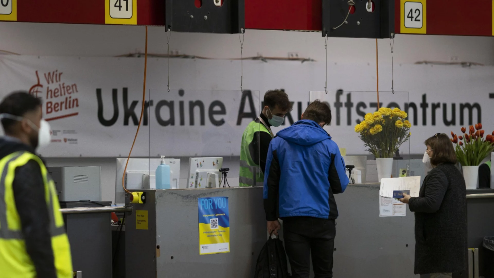 След края на войната: Колко украинци ще се върнат в родината си