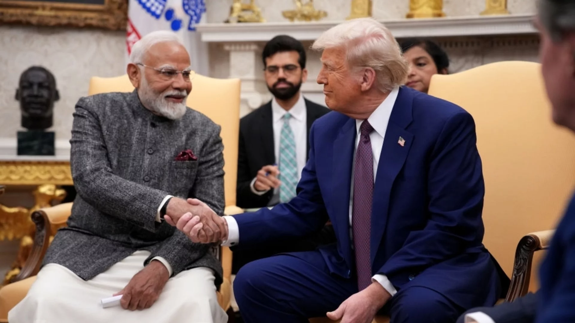 Мир в Близкия изток: Индия обработва САЩ, а Китай - Иран