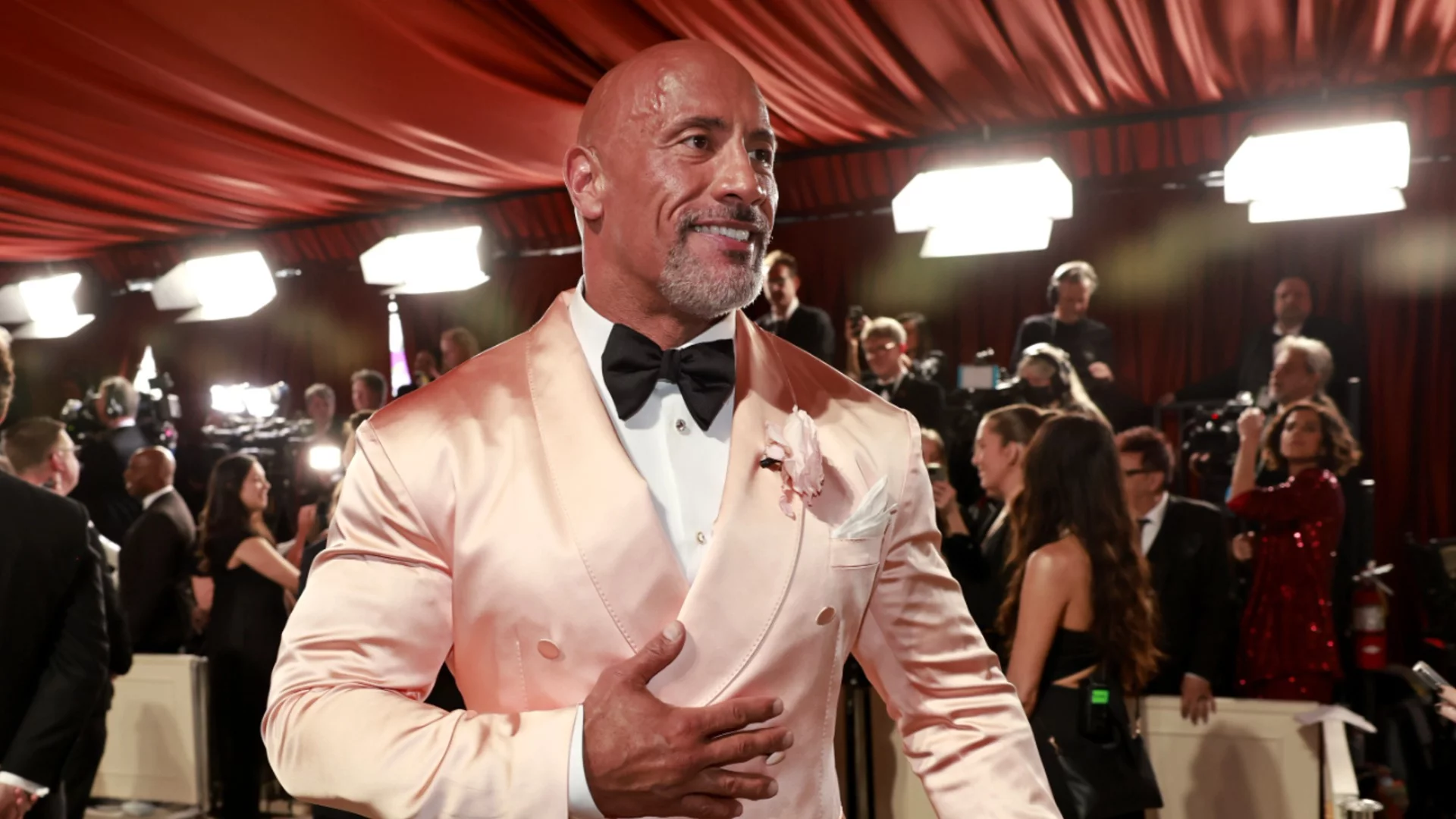 Няма да повярвате, че това е Дуейн Джонсън - Скалата (ВИДЕО+СНИМКИ)