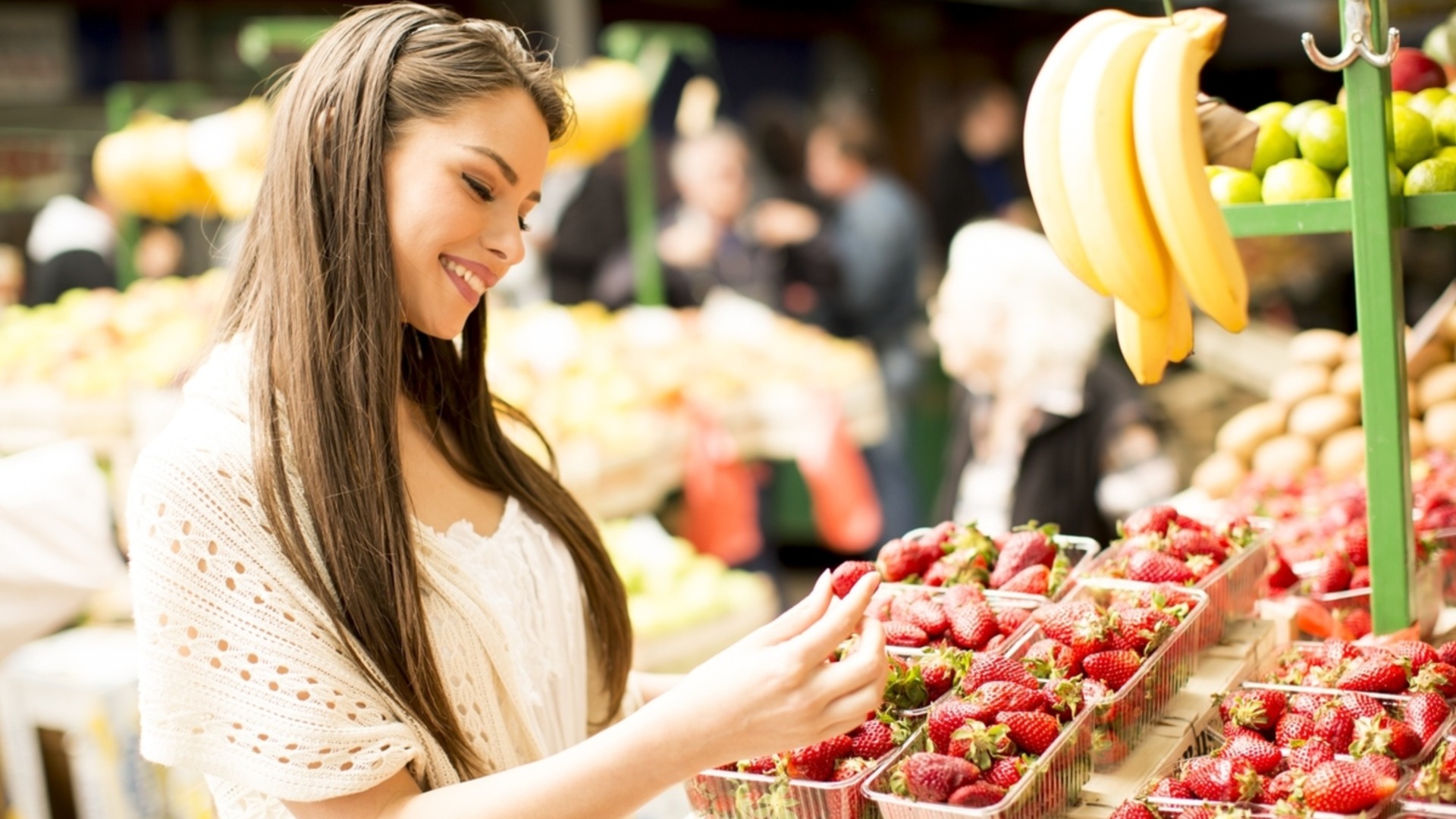 На Благовещение: Лъв, Риби + още 2 зодии ще получат „благи плодове“