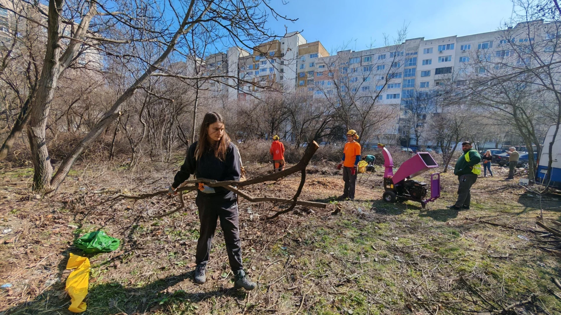 Пролетно почистване на София през уикенда