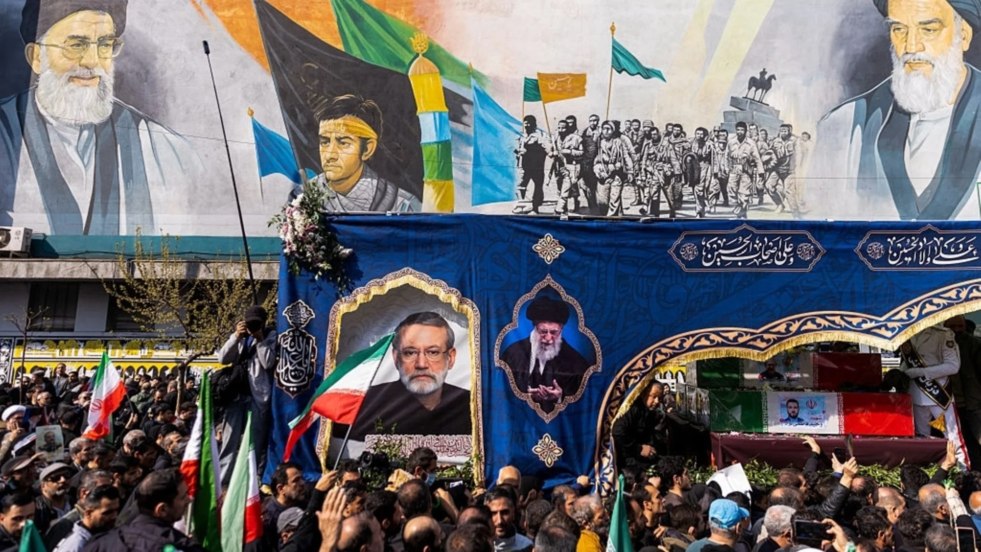 "С наземна операция САЩ ще затънат още по-дълбоко в Иран": Анализ