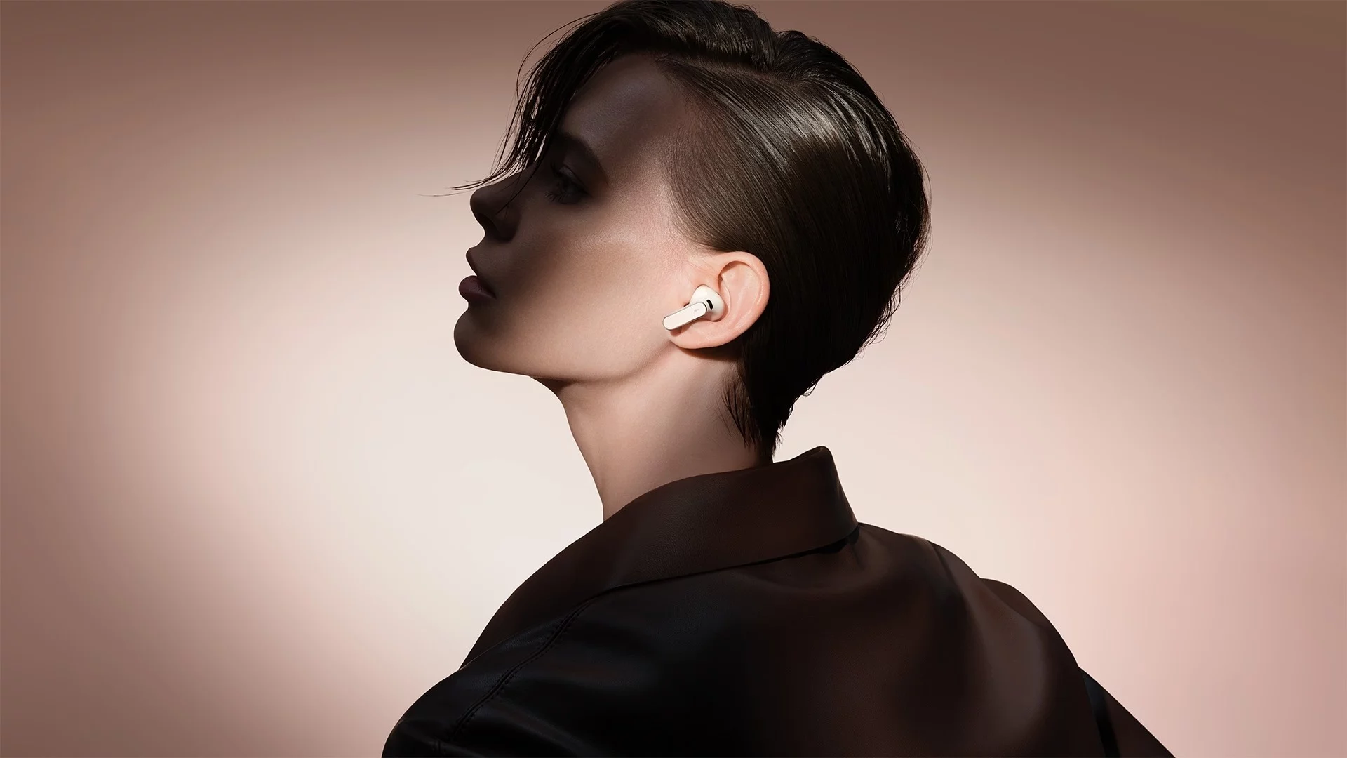 HUAWEI FreeBuds Pro 5 – елегантност, която можеш да чуеш