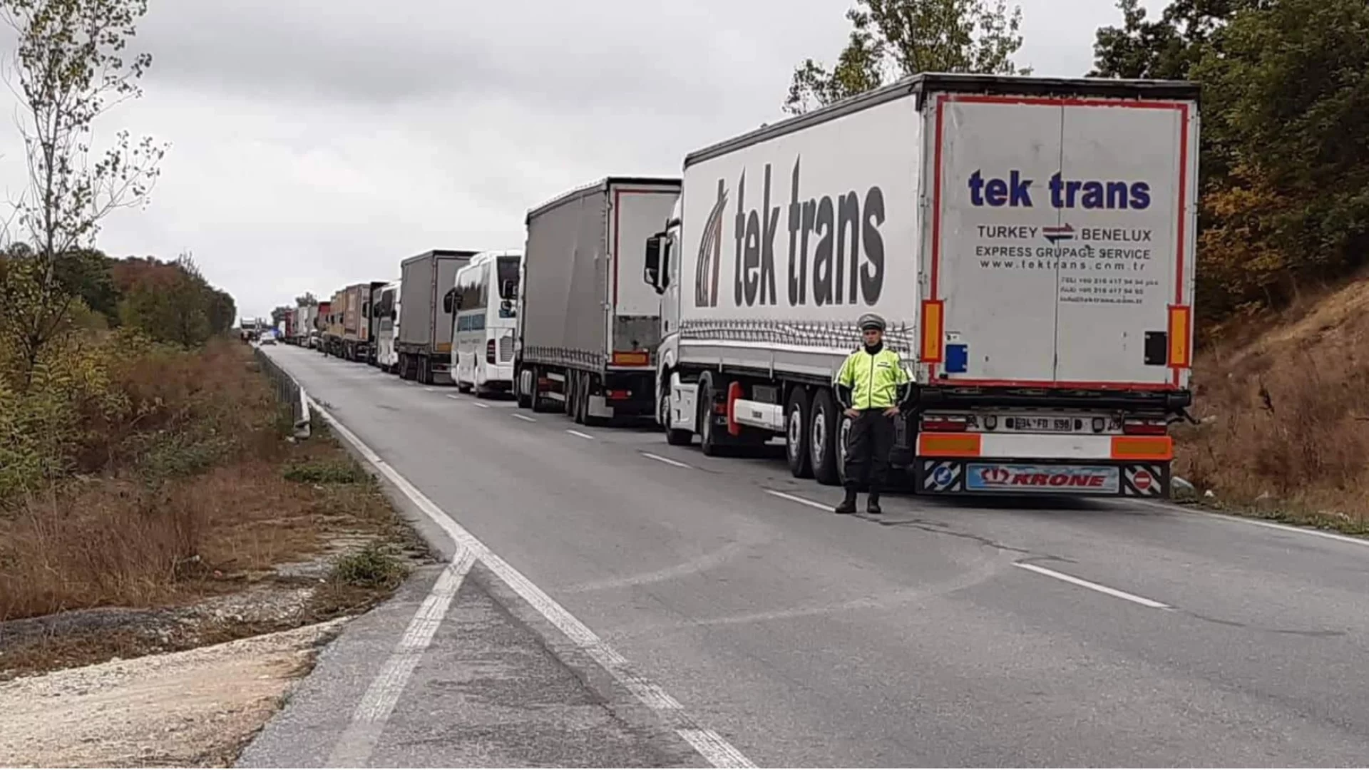 Трафик: Натоварено е на два гранични пункта