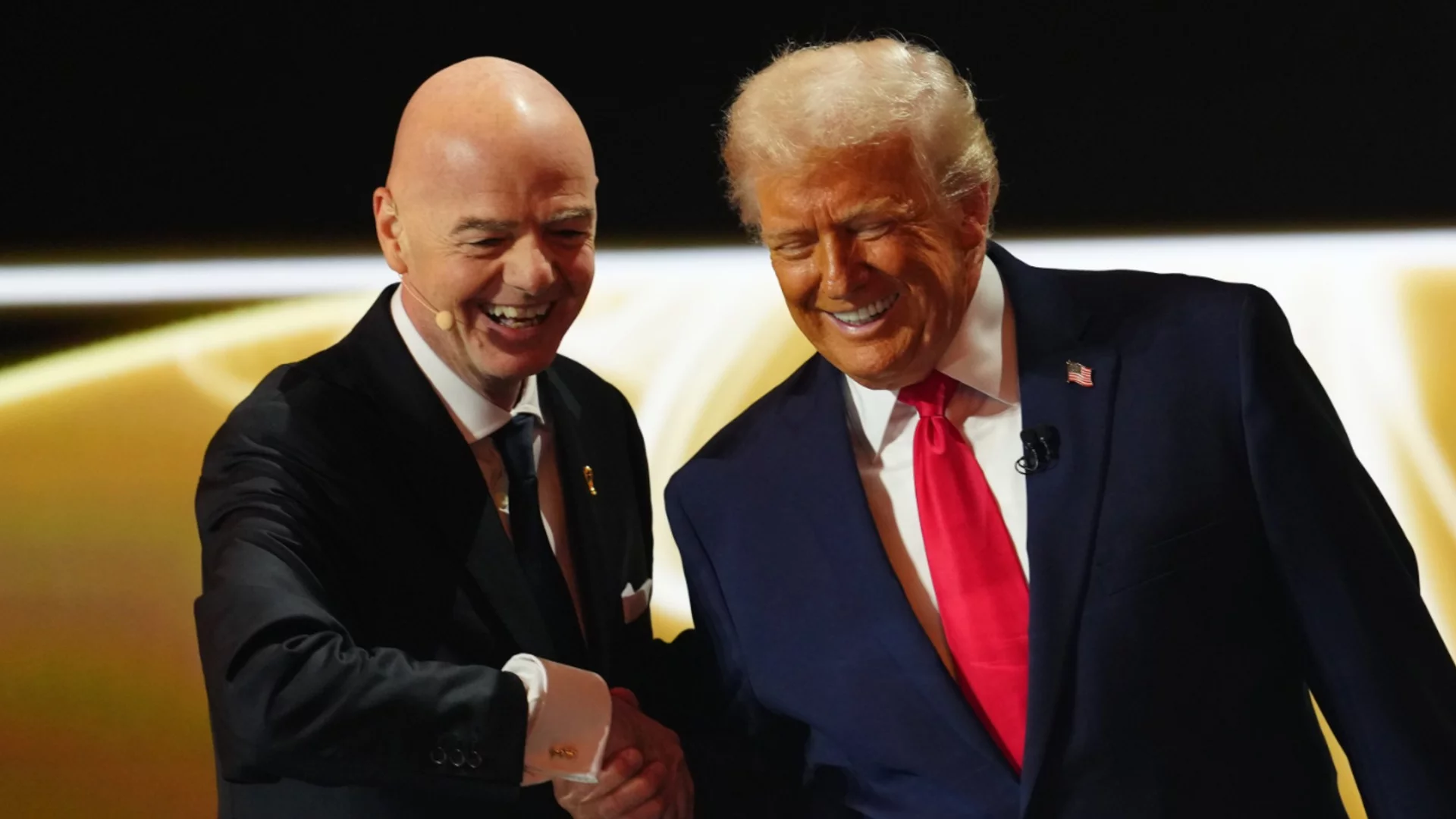 Сериозни критики към президента на ФИФА заради действията му спрямо Доналд Тръмп