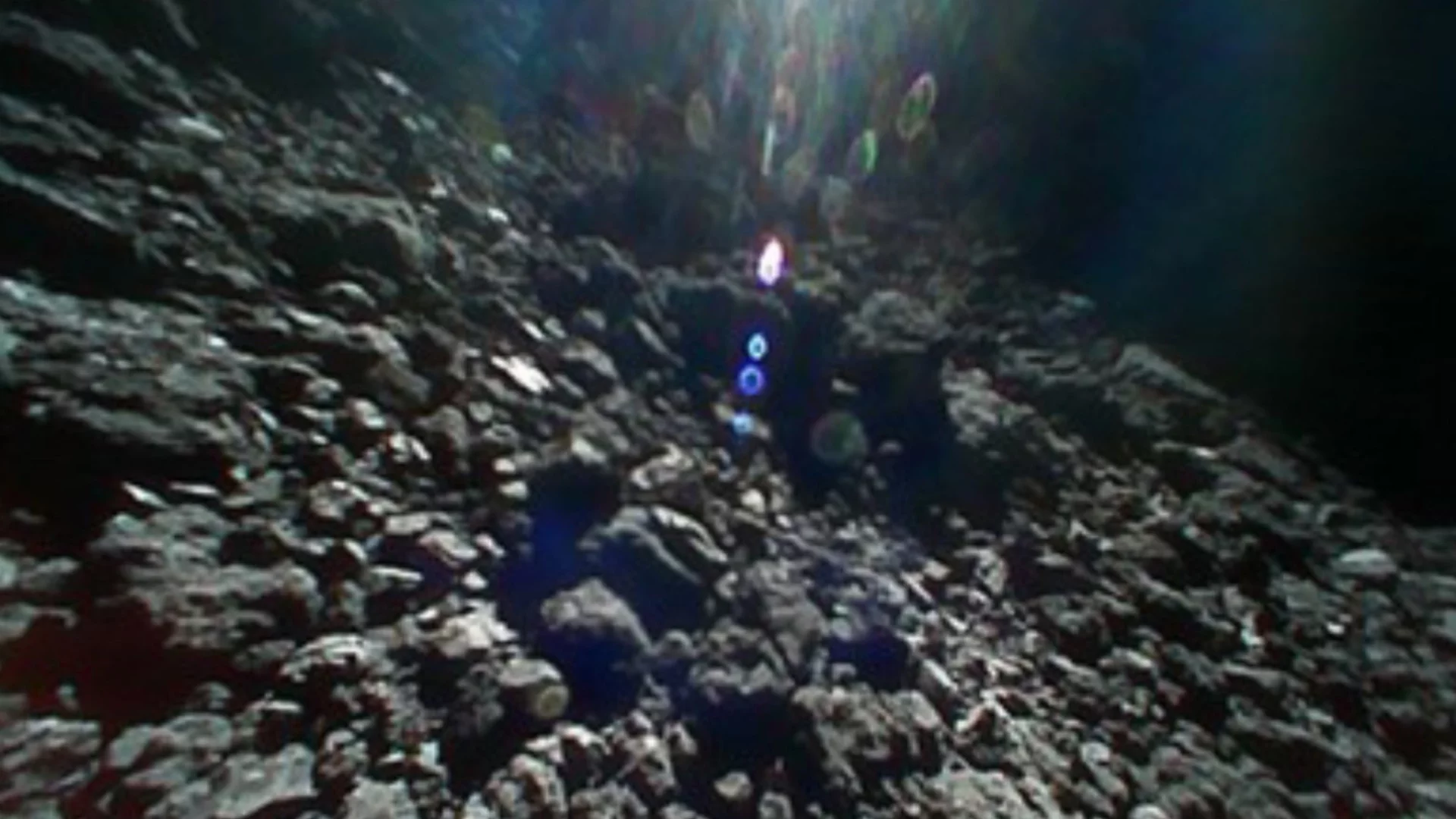 Проби от астероид може да разгадаят мистерията с произхода на живота на Земята