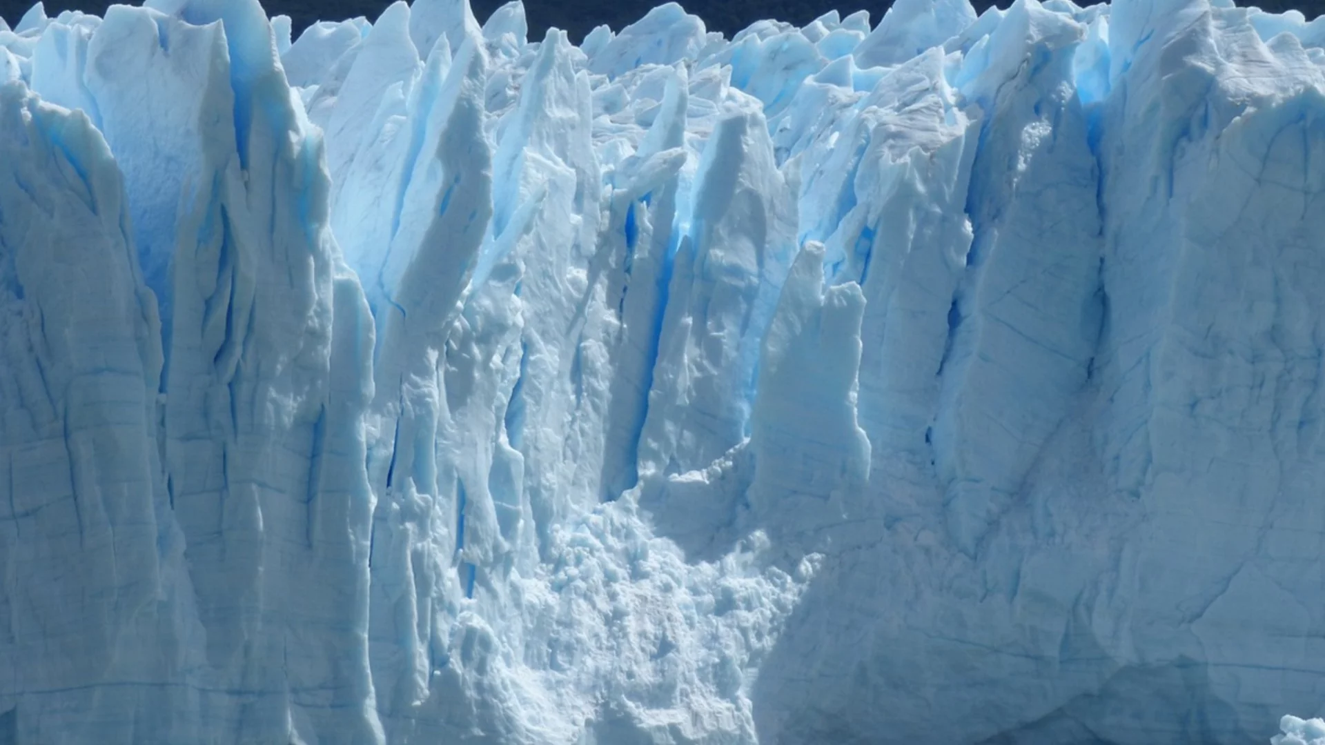 Мистериозни пирамиди, подобни на тези в Гиза, са открити в Антарктида