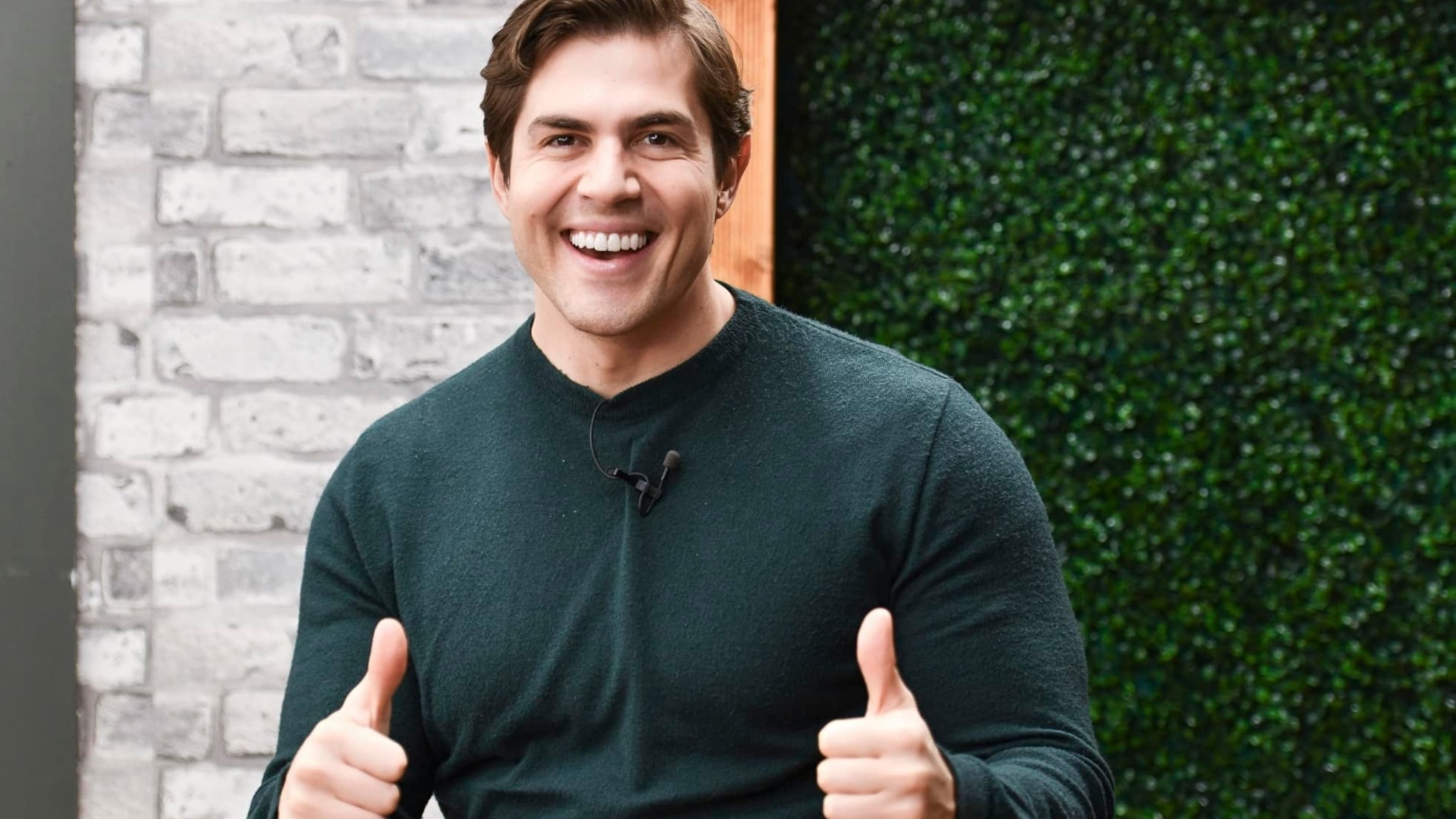 Министърът на културата проверява финансирането на проектите на Иво Аръков