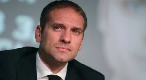 Добро дело! Стилиян Петров организира благотворителен мач за Любо Пенев и Петър Хубчев