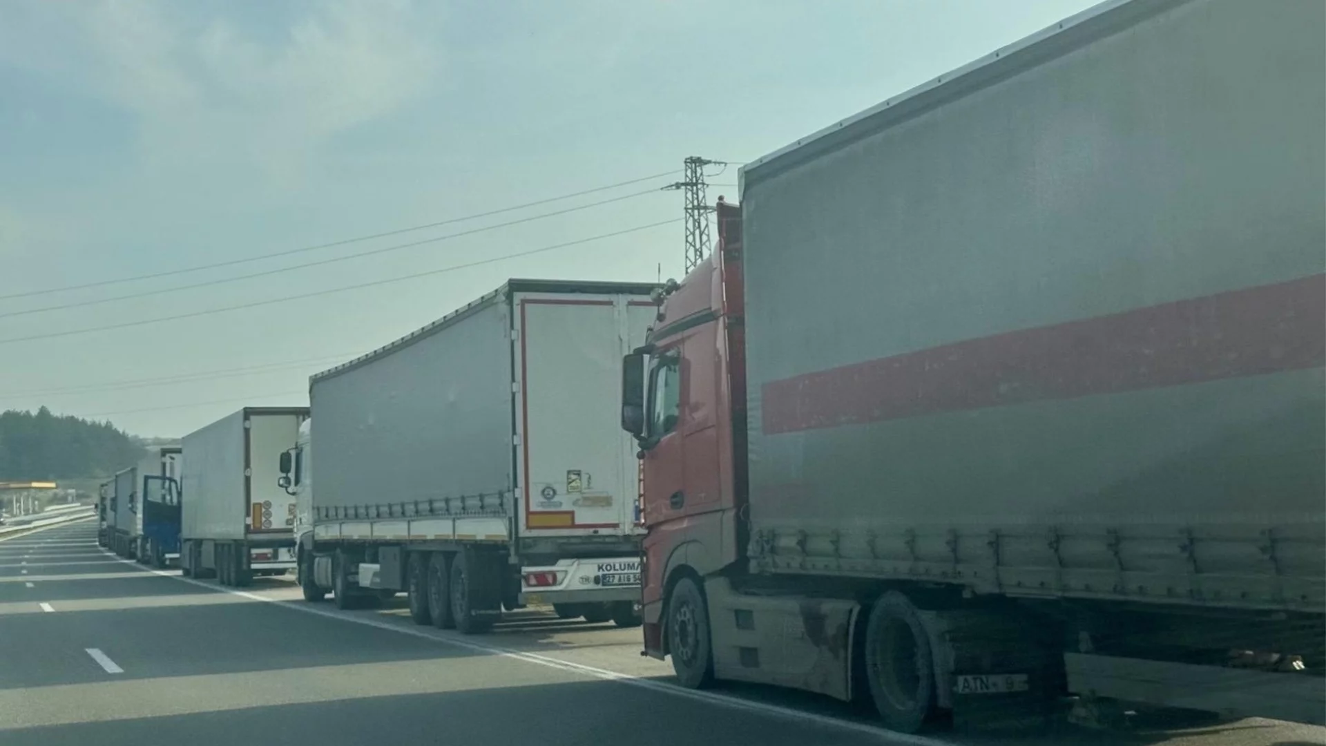 На границите: Нормален трафик с две изключения