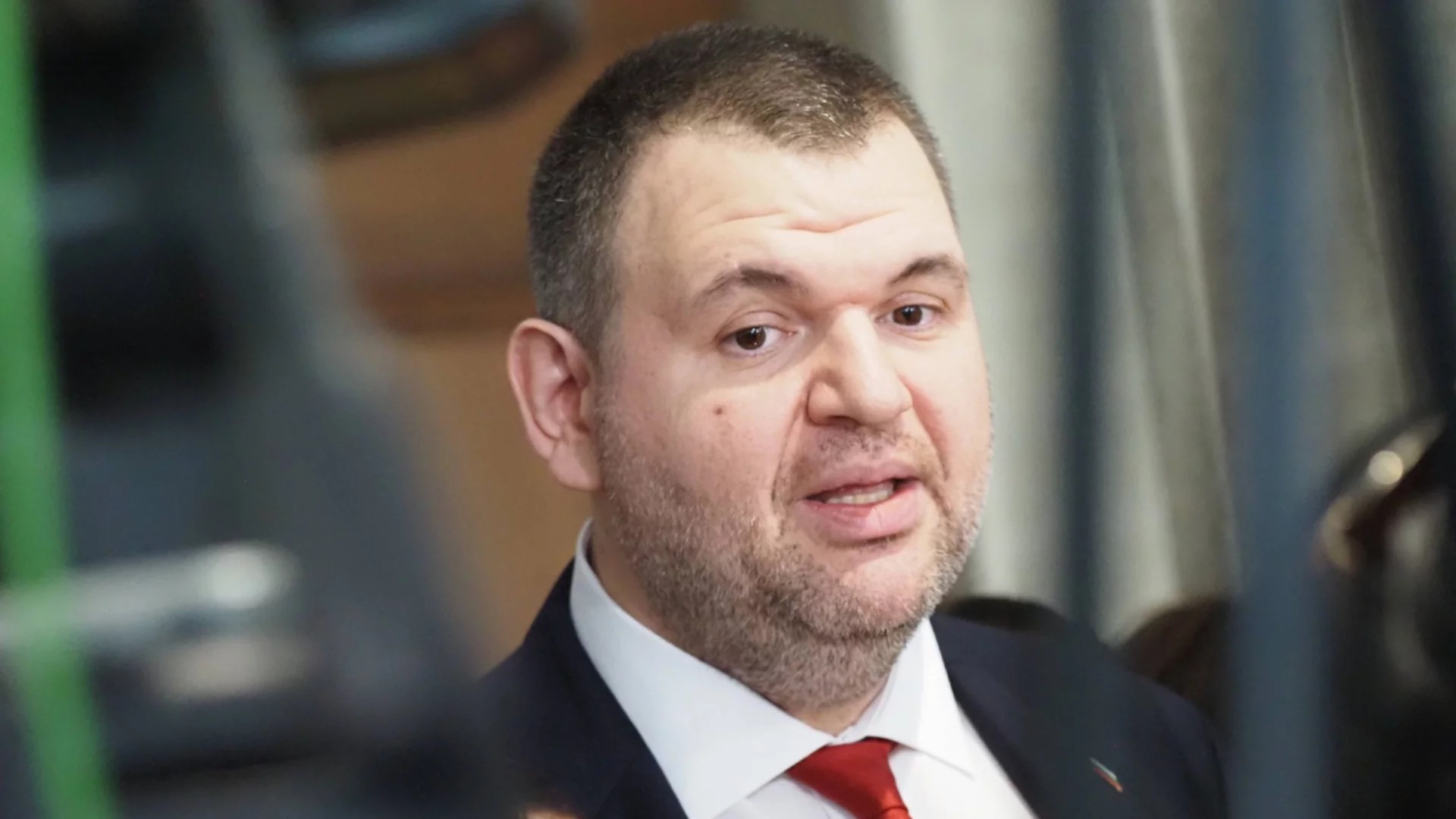 Конституционния съд ще се занимава с идея на Пеевски