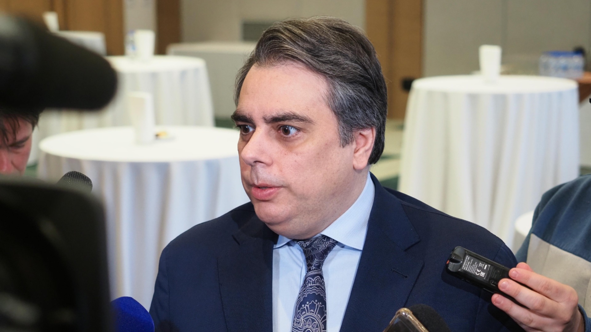 Василев за арестите: Изключително похвална работа на МВР за първи път от 2021 г. насам (ВИДЕО)